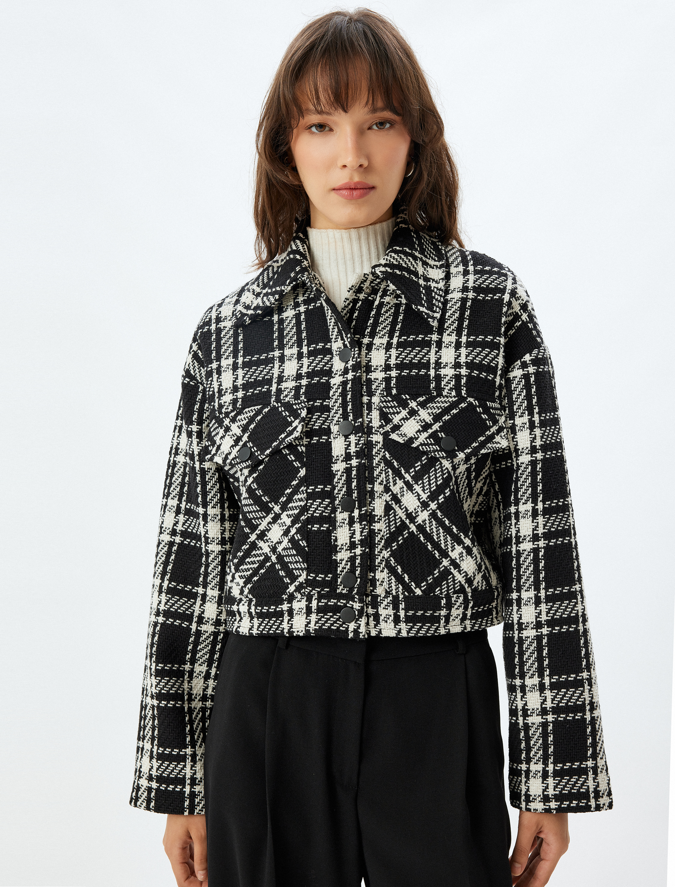   Kapaklı Cep Detaylı Düğmeli Tüvit Bomber Ceket