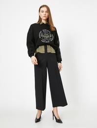 Fermuar Detaylı Geniş Paça Pantolon