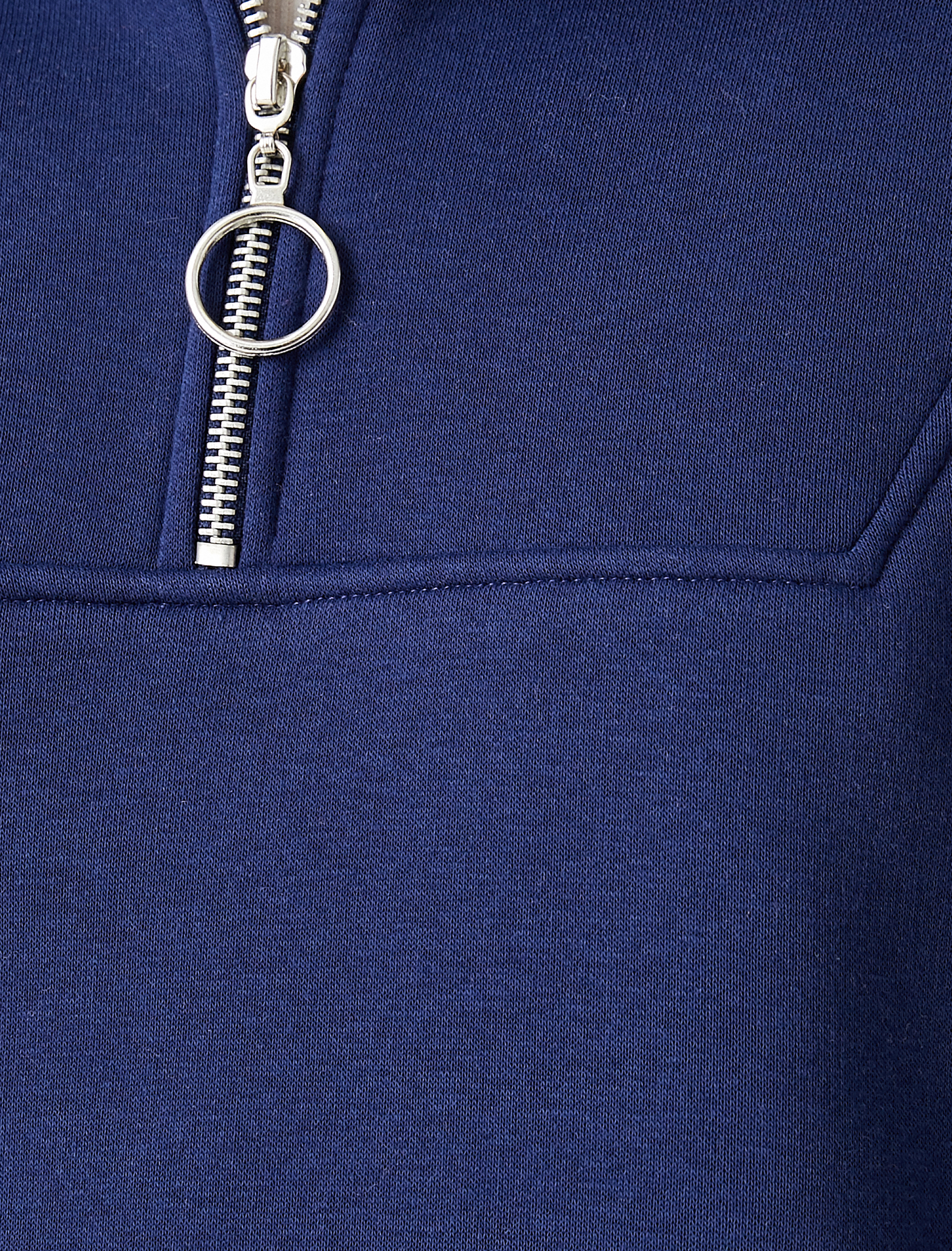 Dik Yaka Fermuarlı Sweatshirt