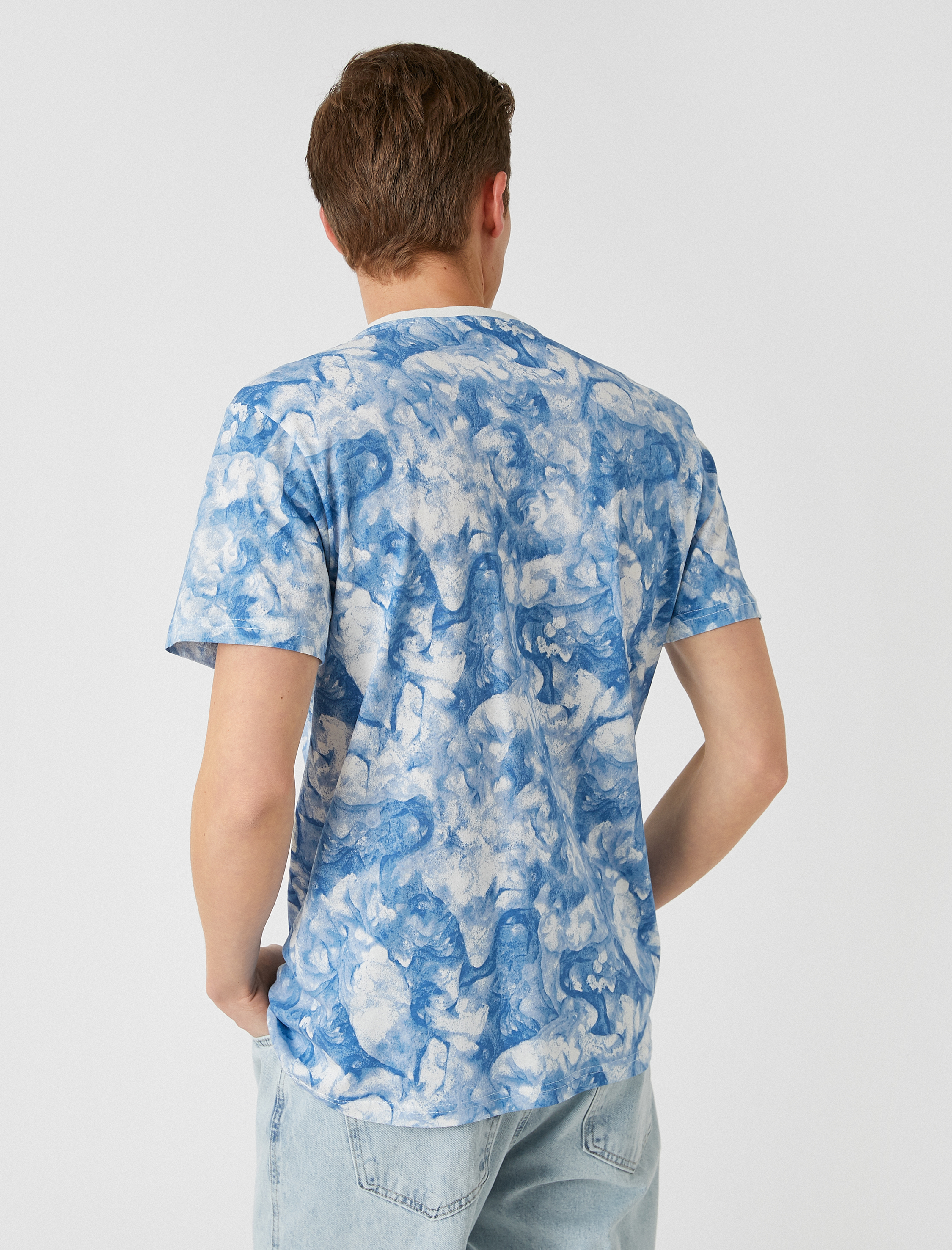   Sulu Boya Temalı Tişört