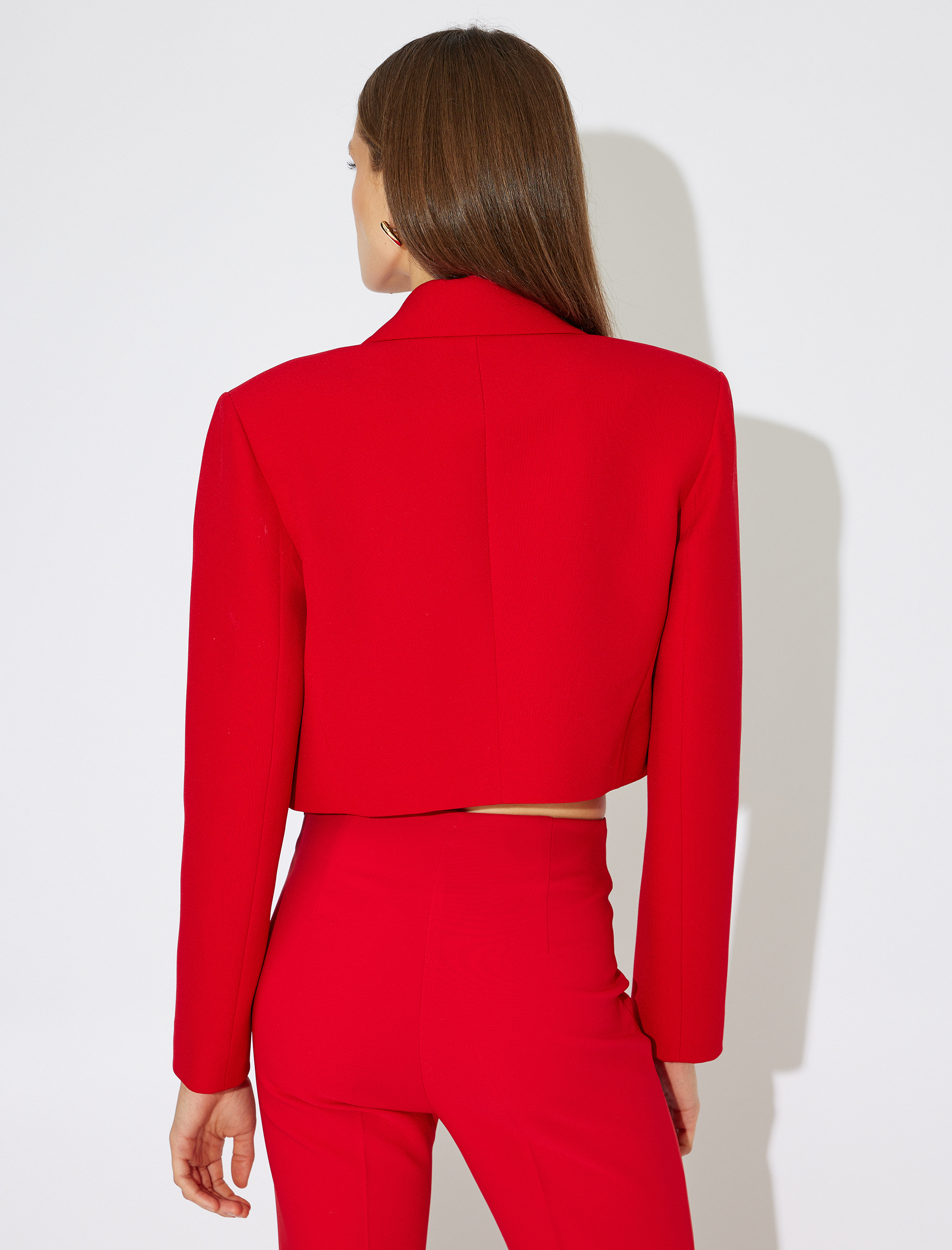 Koton X Zeynep Bastık - Asimetrik Kruvaze Crop Blazer Ceket