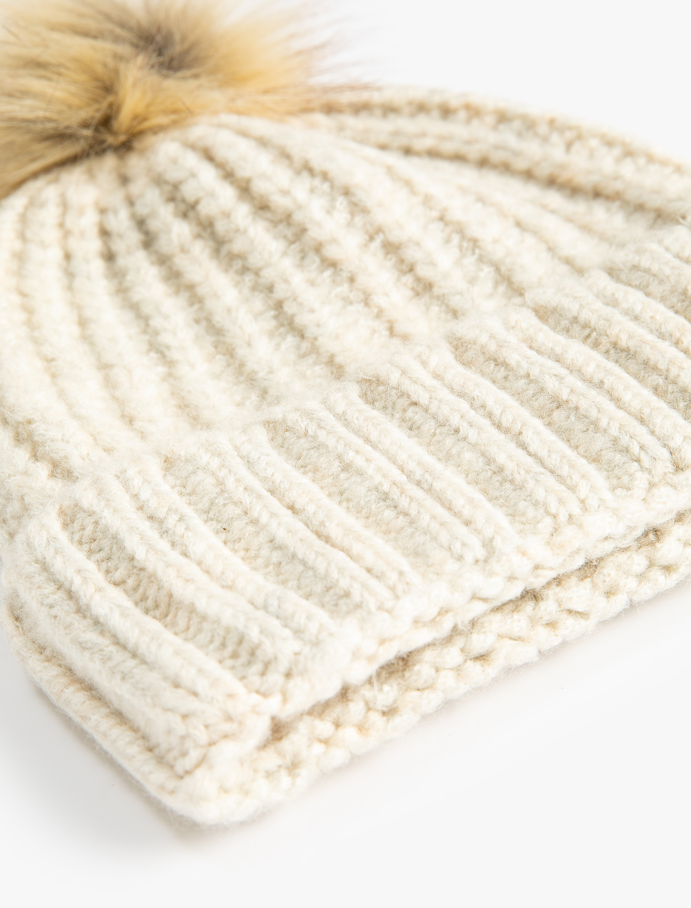  Kadın Lastikli Örgü Bere Kenarları Katlı Peluş Ponpon Detaylı