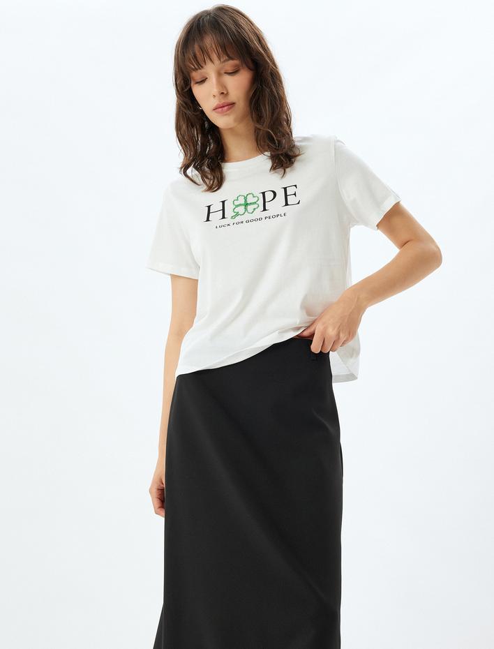  Pamuklu Bisiklet Yaka Kısa Kollu Baskılı Tişört