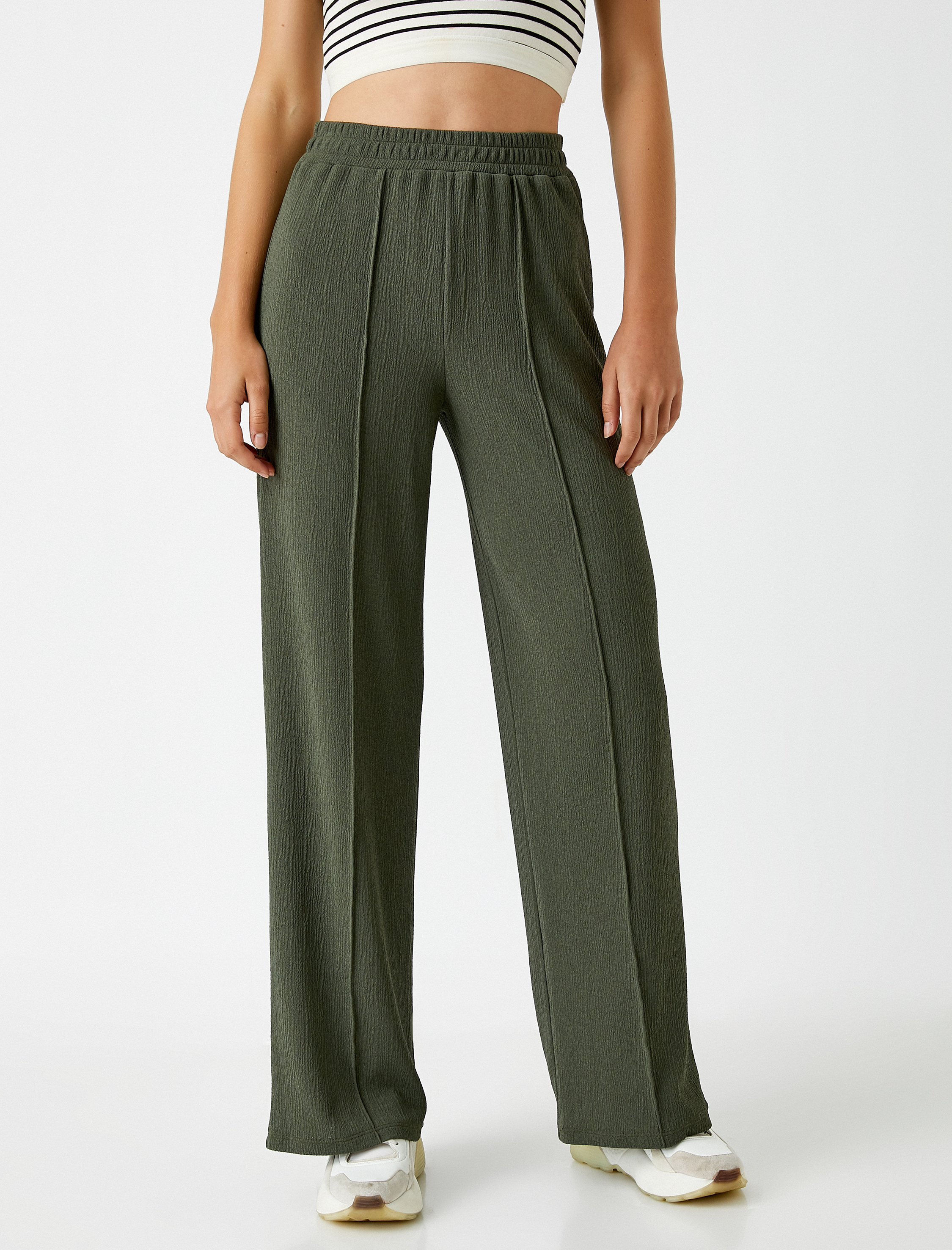   Bol Paça Eşofman Altı Önü Dikiş Çizgili