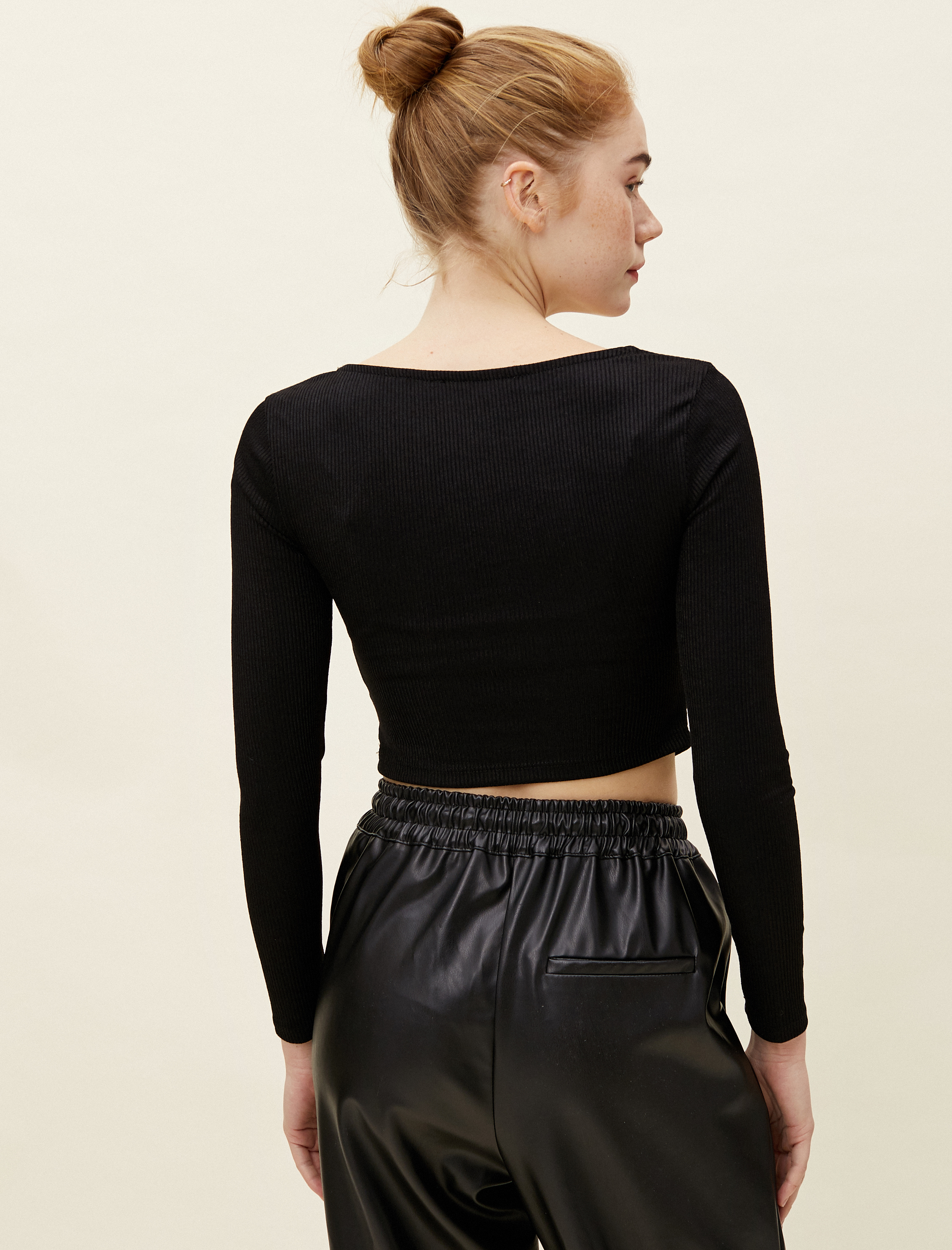   Crop Uzun Kollu Tişört Büzgülü