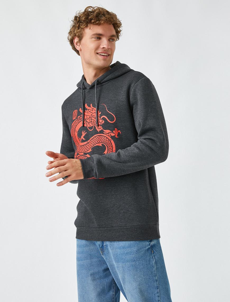  Ejderha Baskılı Kapüşonlu Sweatshirt