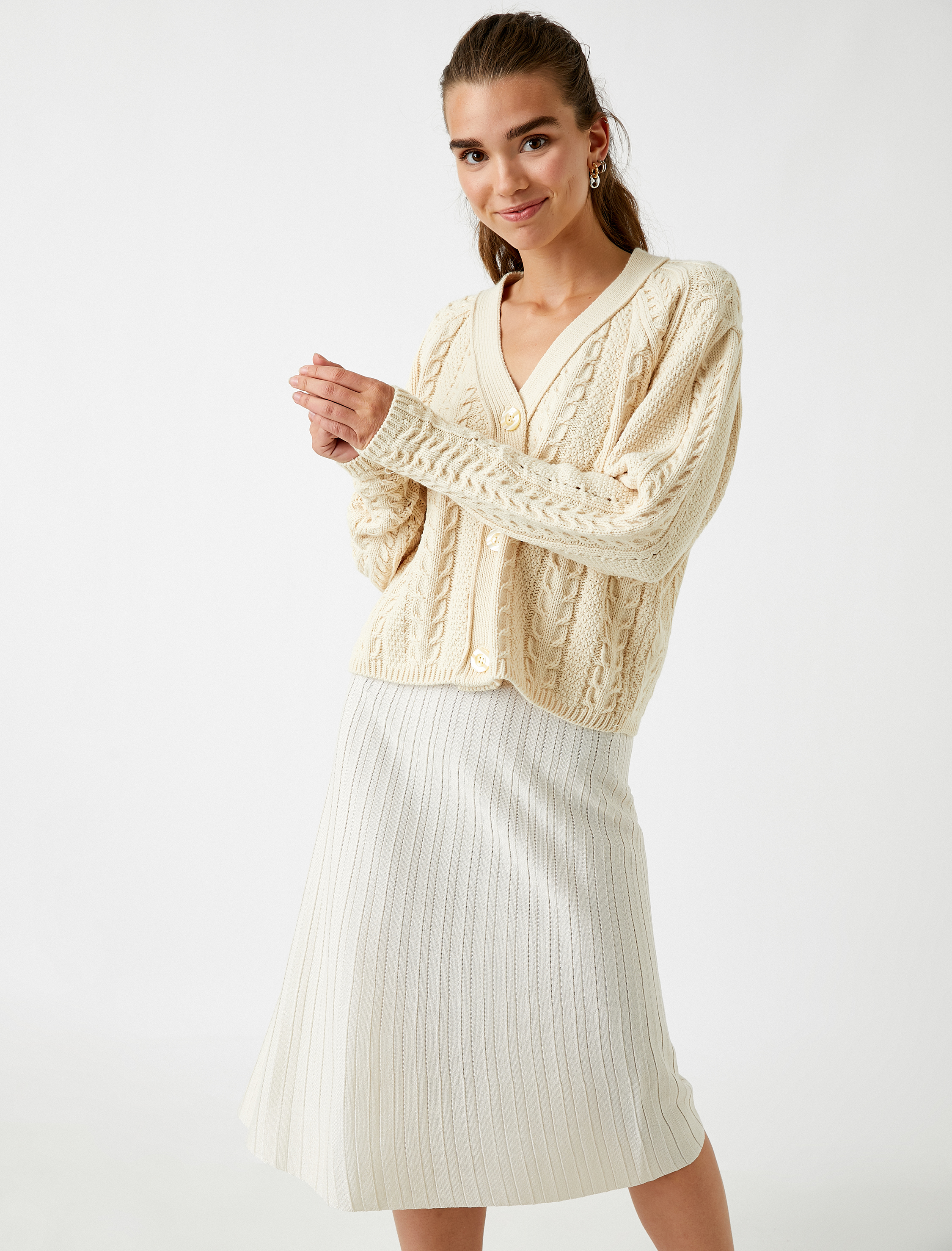   Düğmeli Triko Hırka