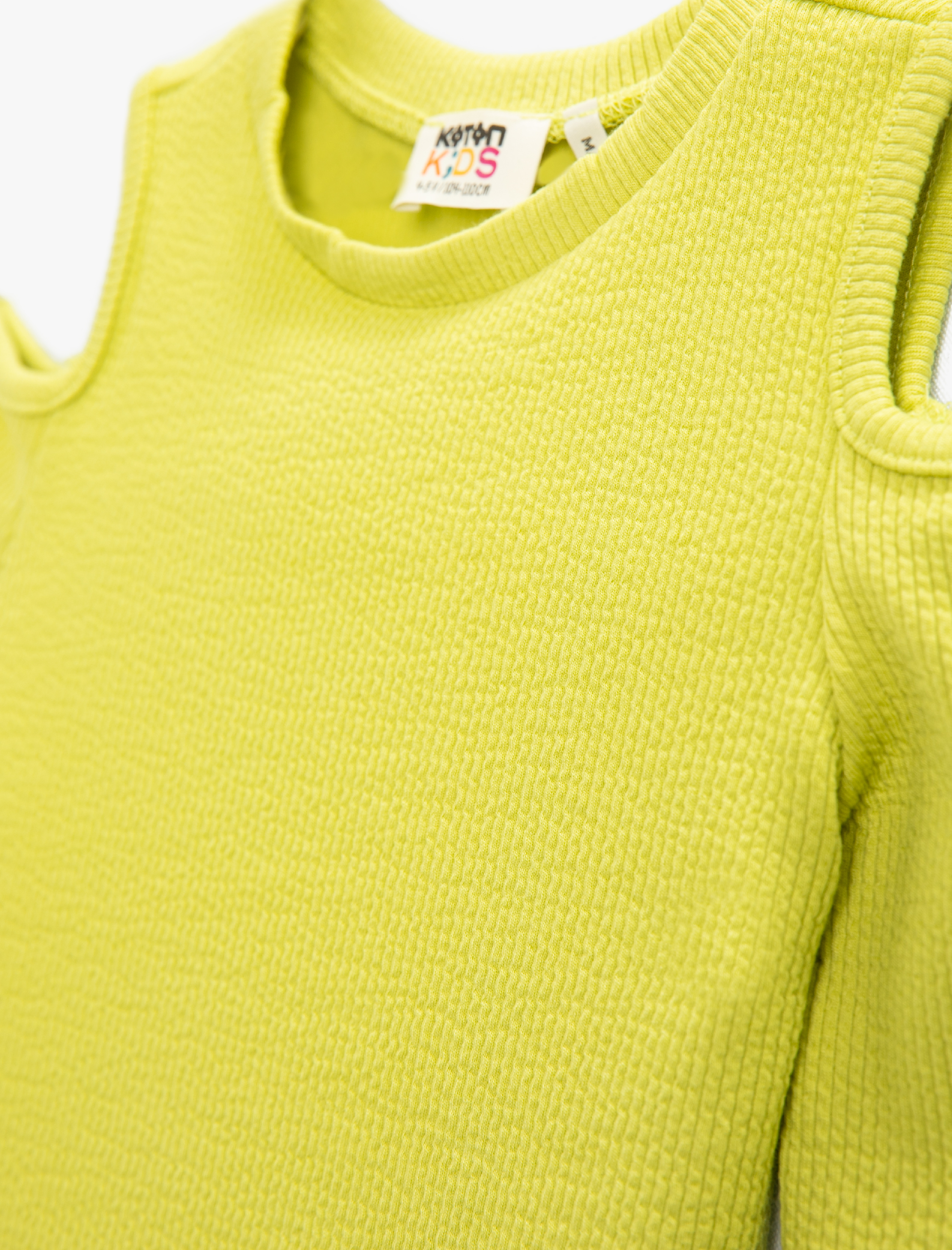  Kız Çocuk Pencere Detaylı Uzun Kollu Tişört