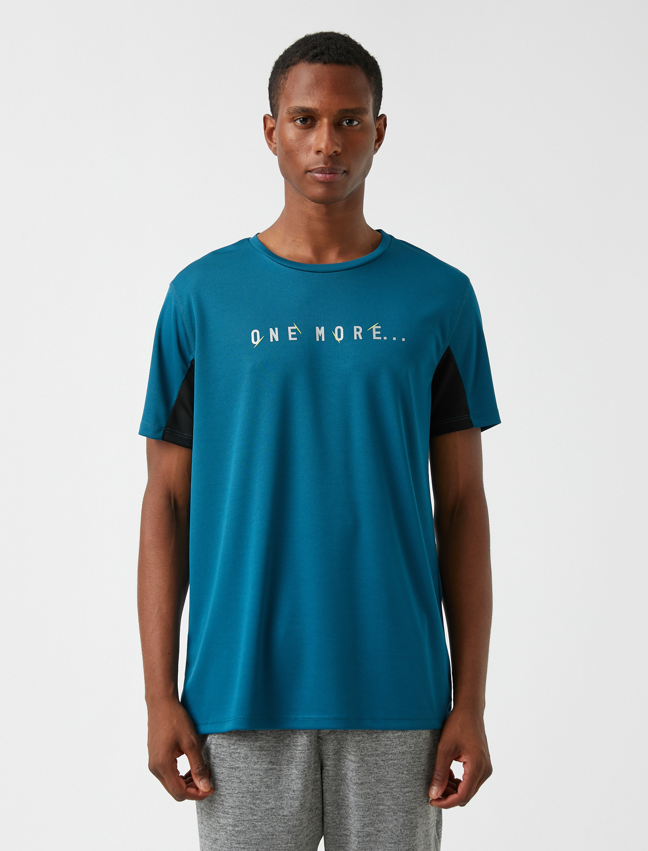   Bisiklet Yaka Spor Tişört