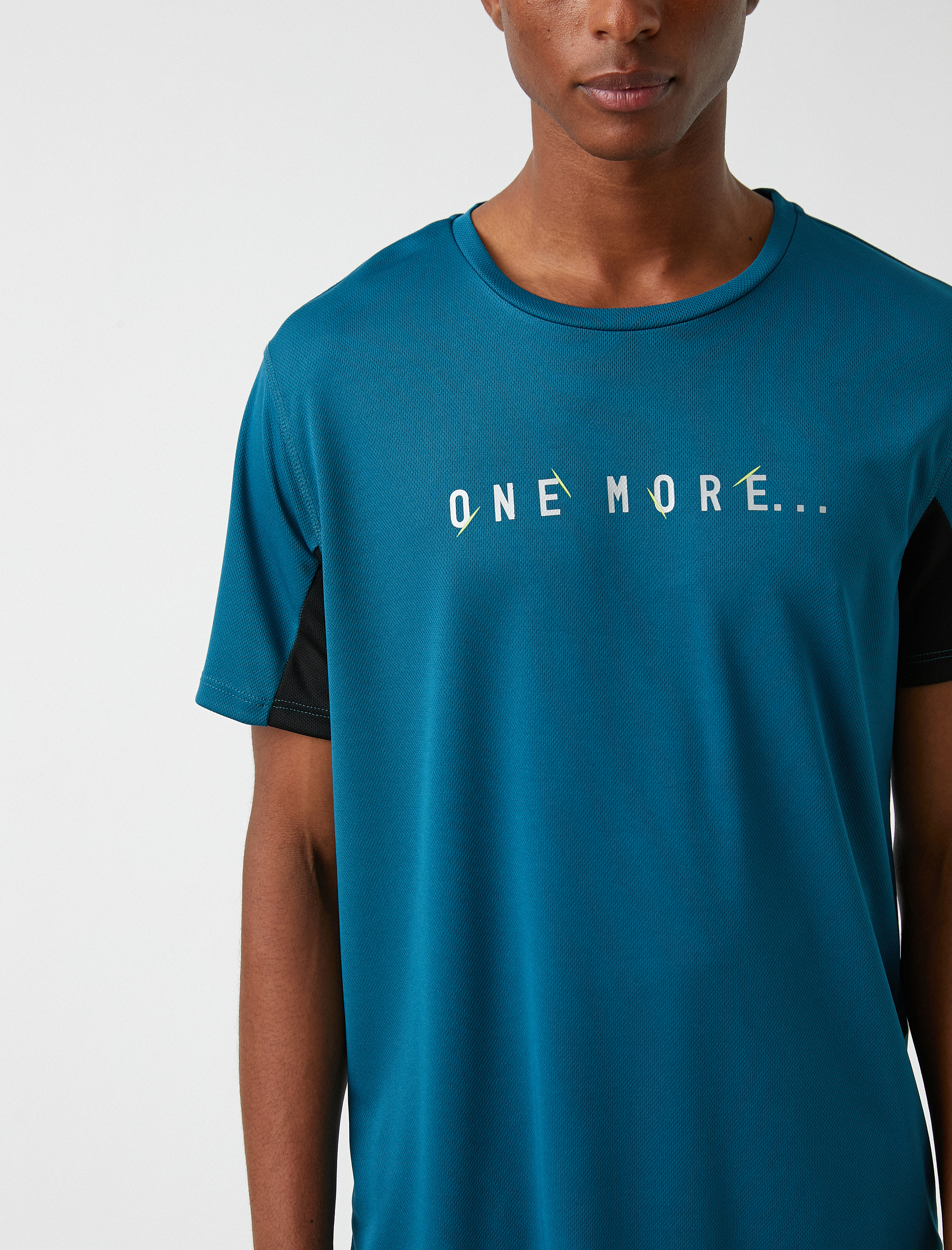   Bisiklet Yaka Spor Tişört