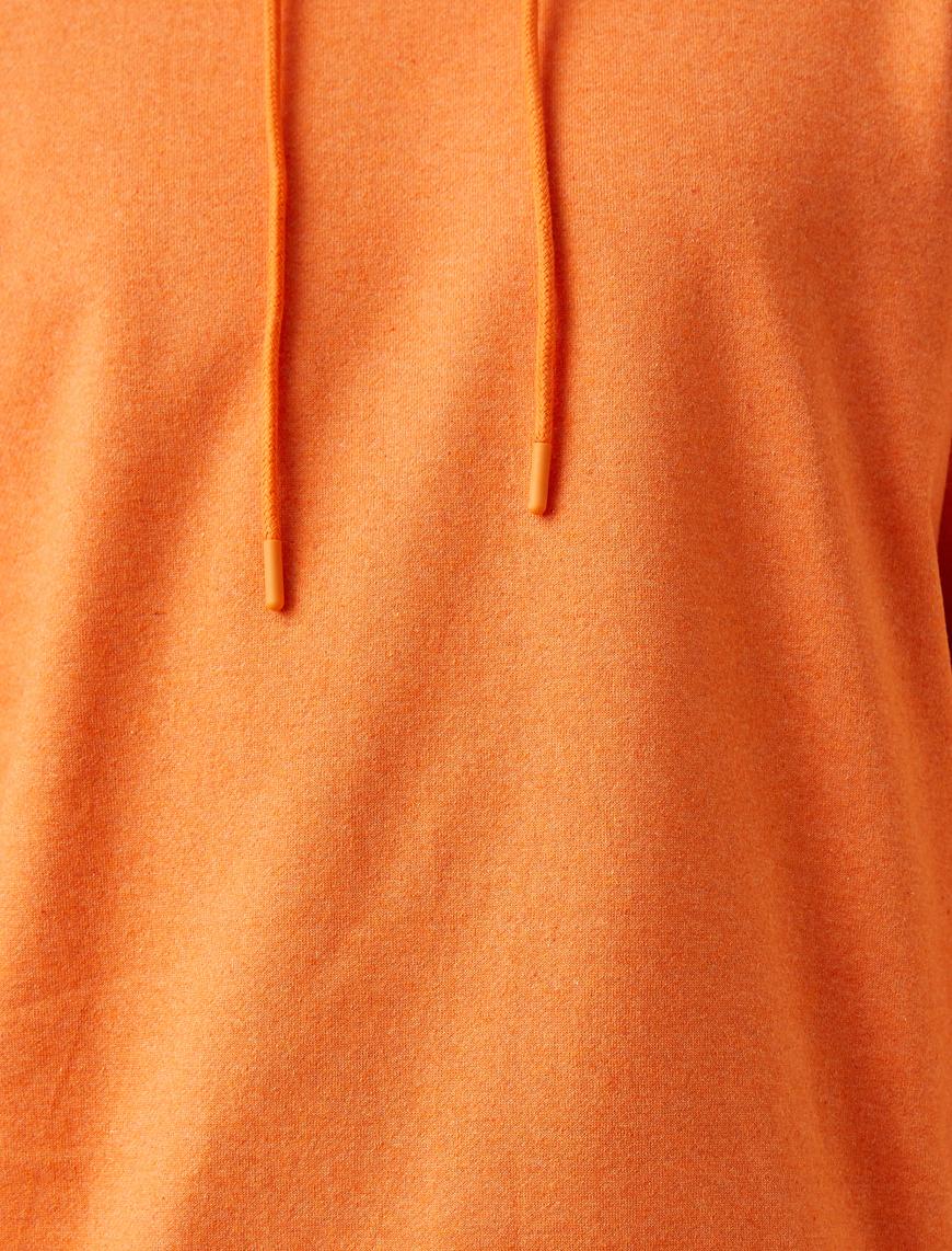   Basic Kapüşonlu Sweatshirt