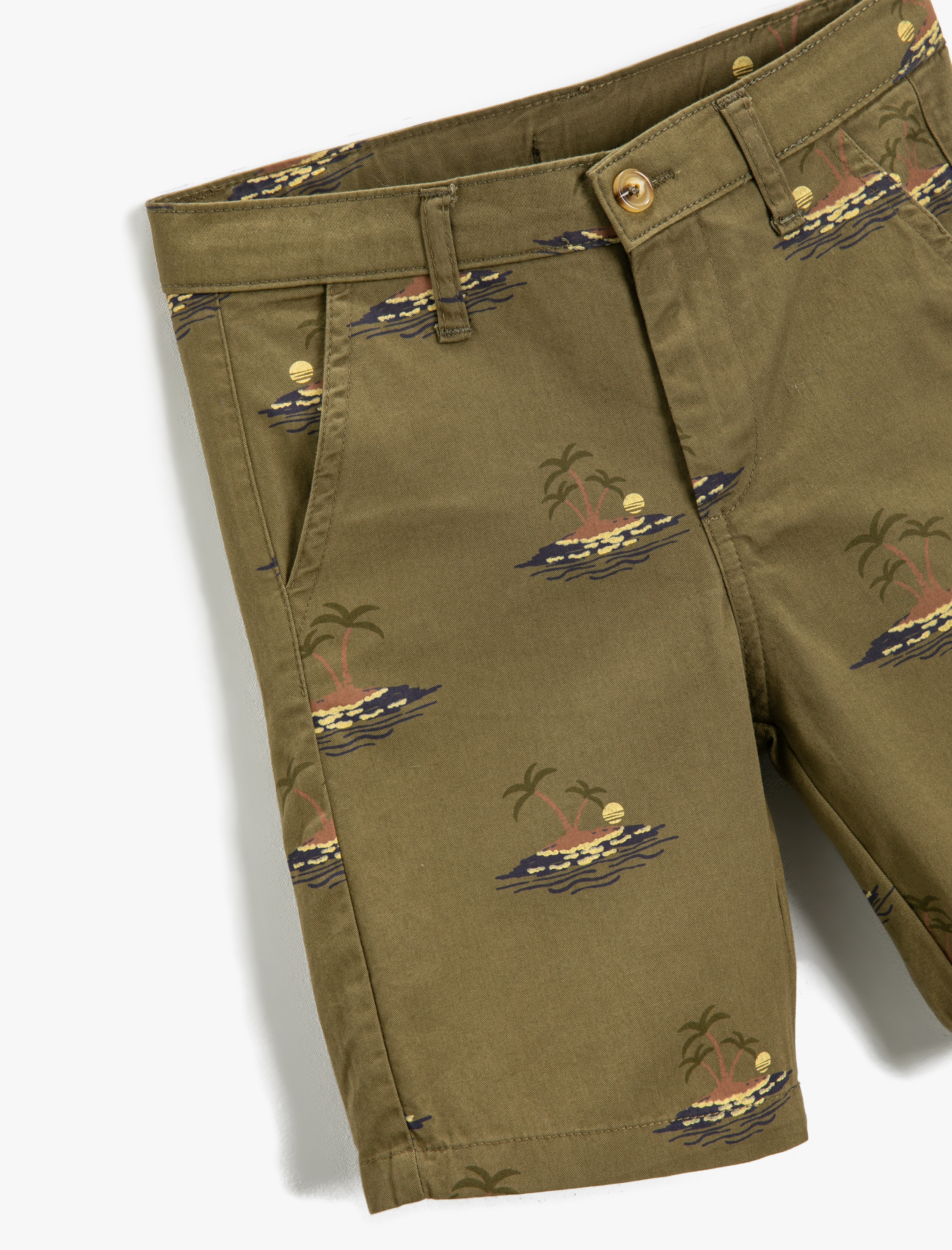  Erkek Çocuk Palmiye Baskılı Slim Diz Üstü Cepli Şort Düğmeli