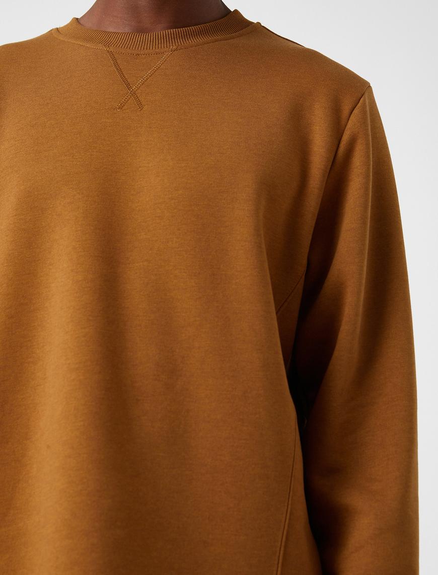   Basic Sweatshirt Şardonlu Bisiklet Yaka