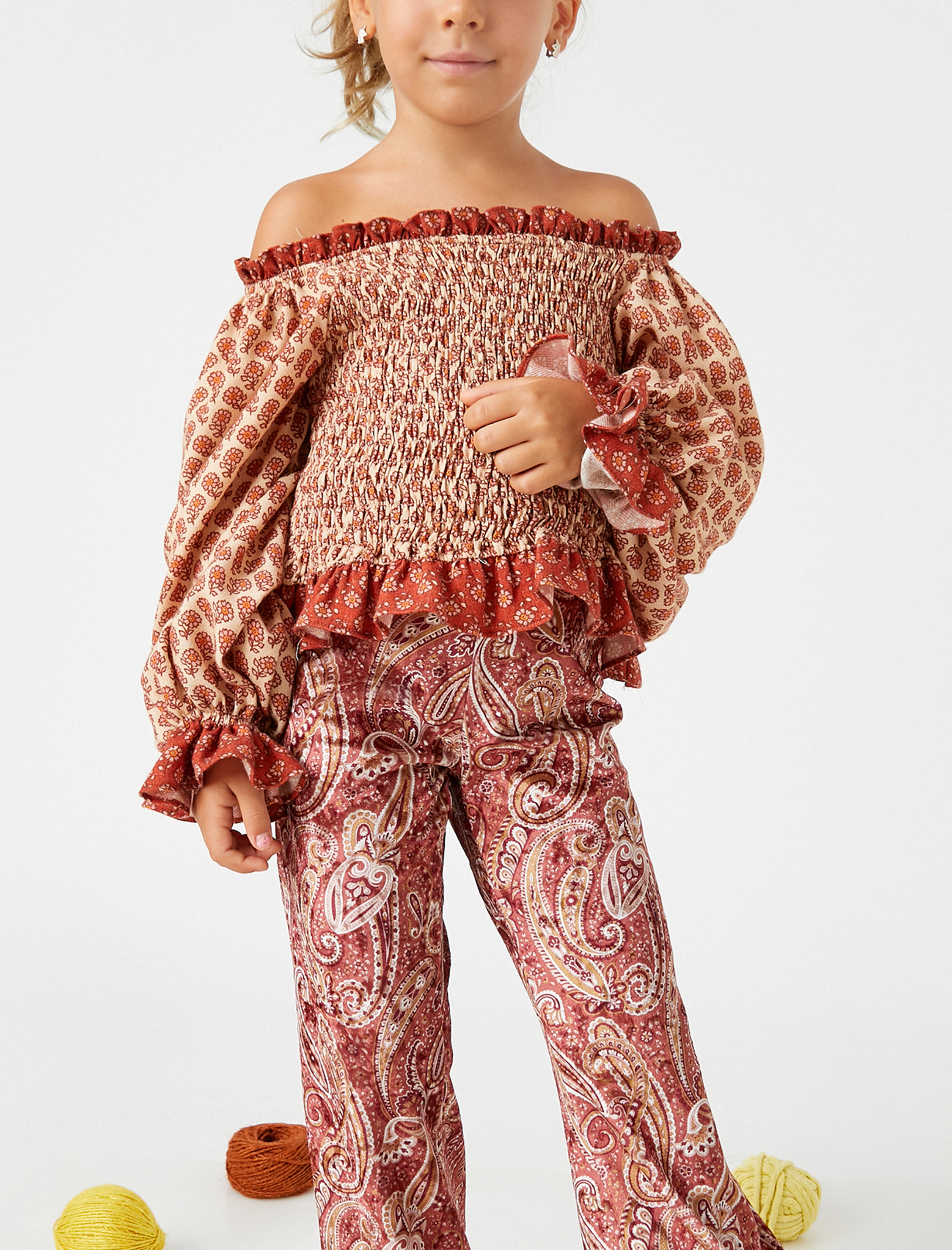  Kız Çocuk Bol Paça Pantolon Şal Desenli Beli Lastikli