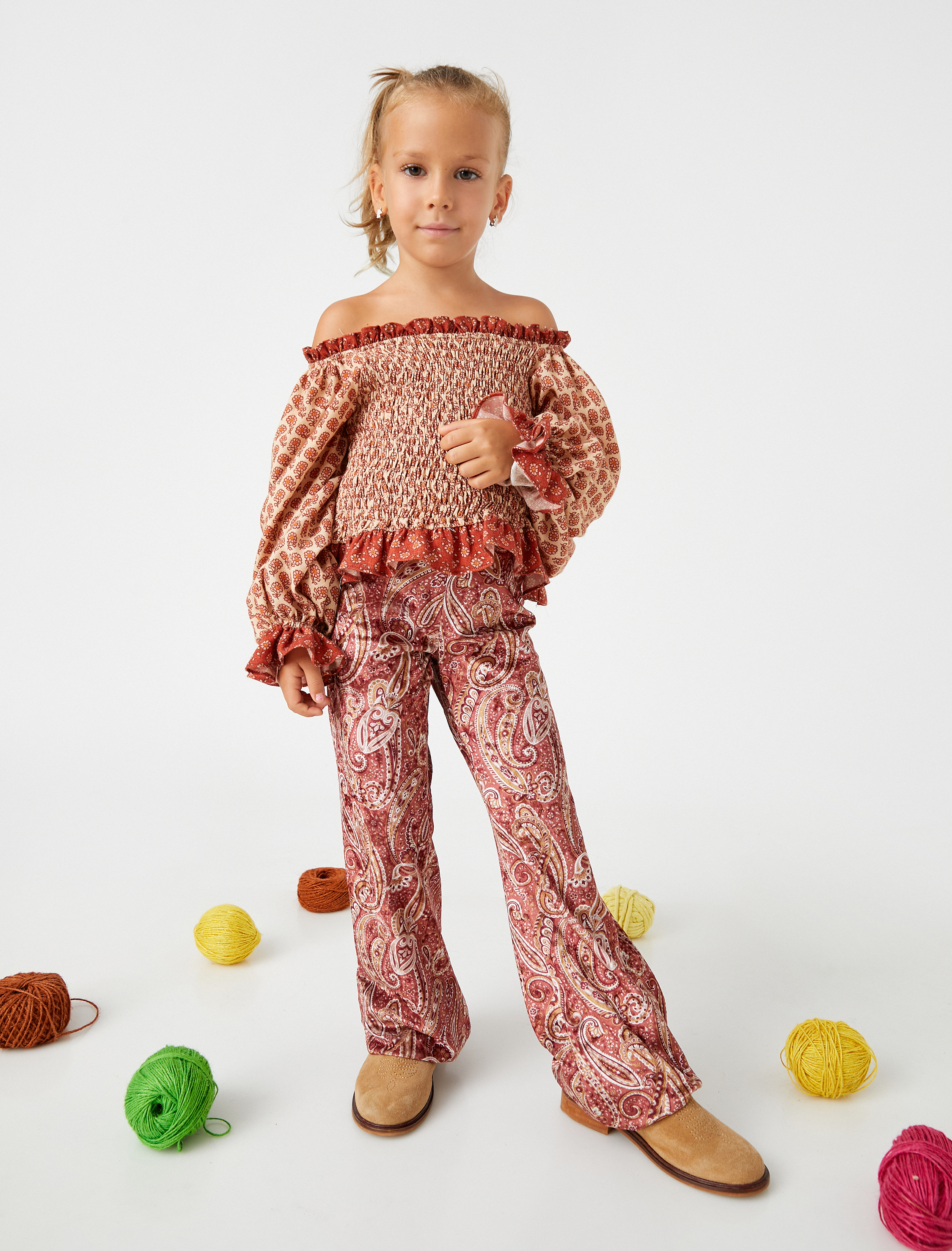  Kız Çocuk Bol Paça Pantolon Şal Desenli Beli Lastikli