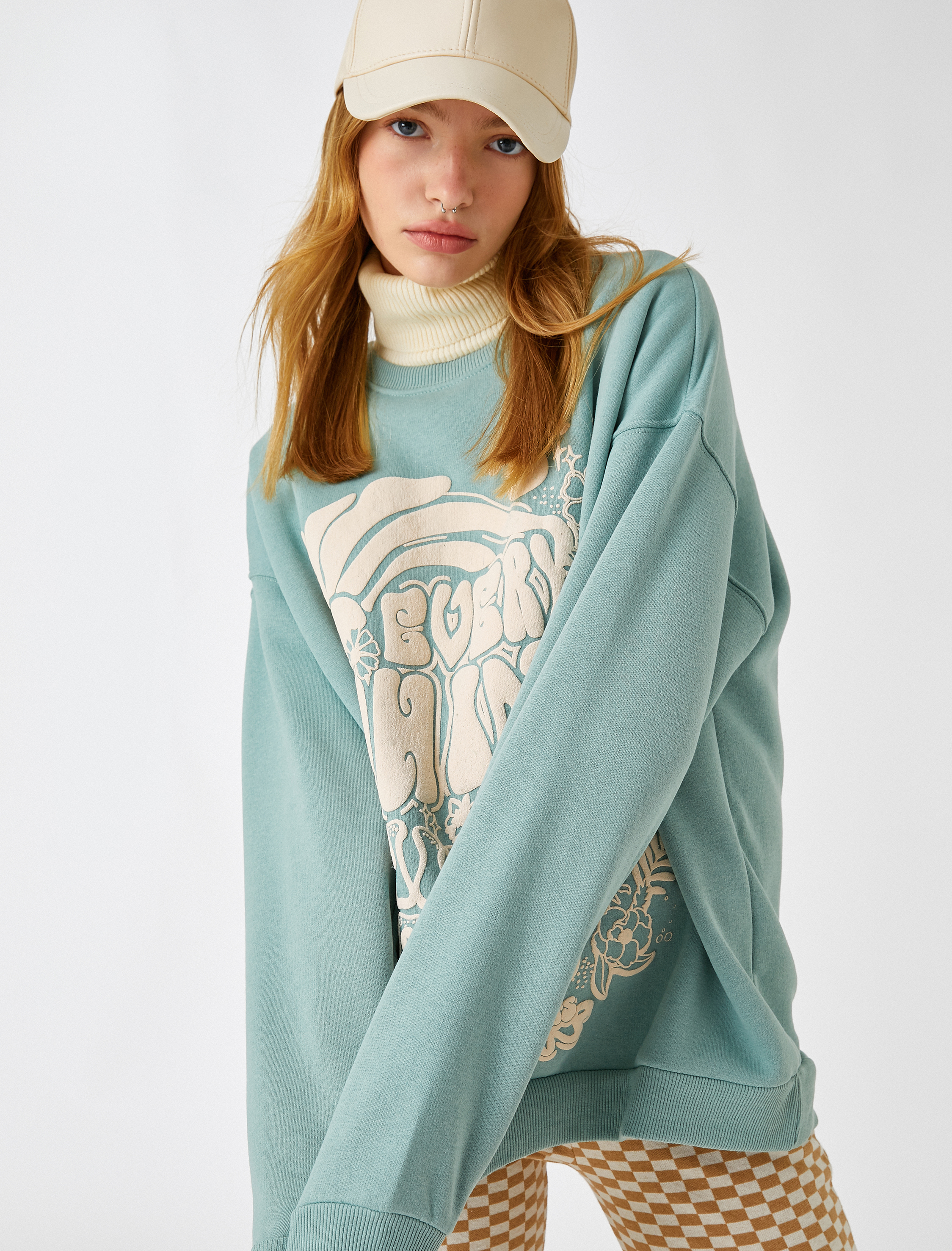   Oversize Sweatshirt Dik Yaka Baskılı İçi Polarlı