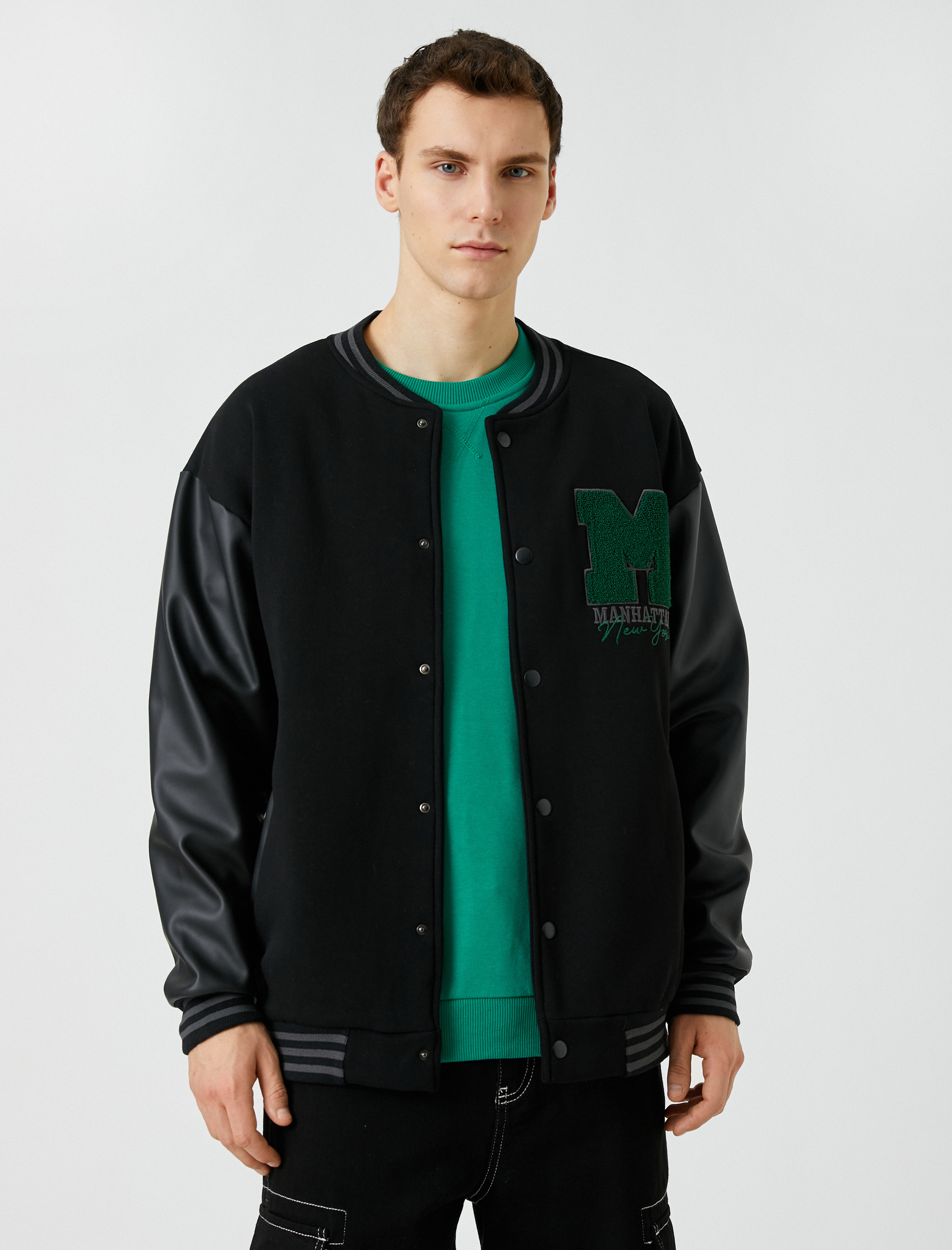 Kolej Ceket Bomber Yaka İşlemeli Çıtçıt Düğmeli Cepli