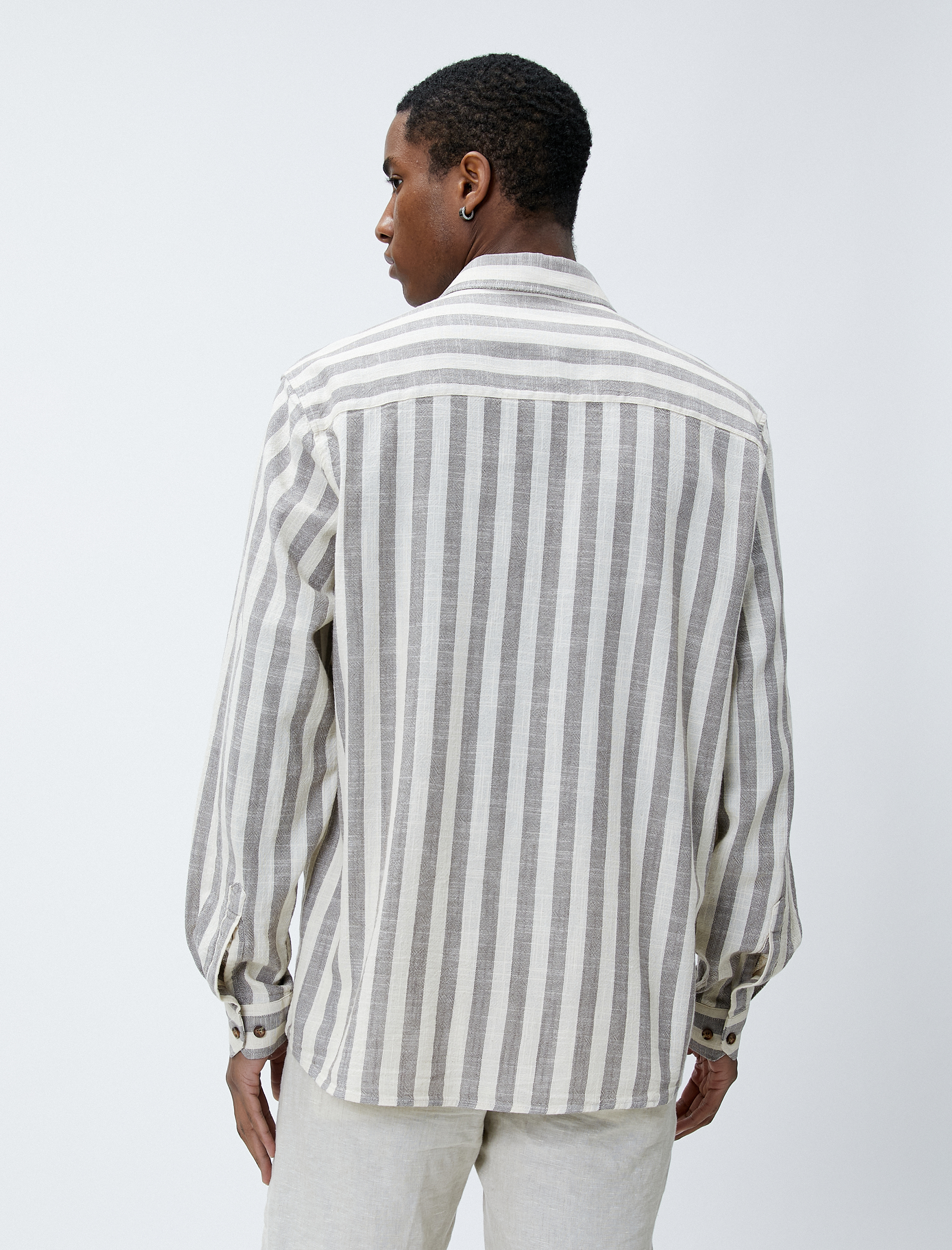   Klasik Yaka Gömlek Düğmeli Pamuklu