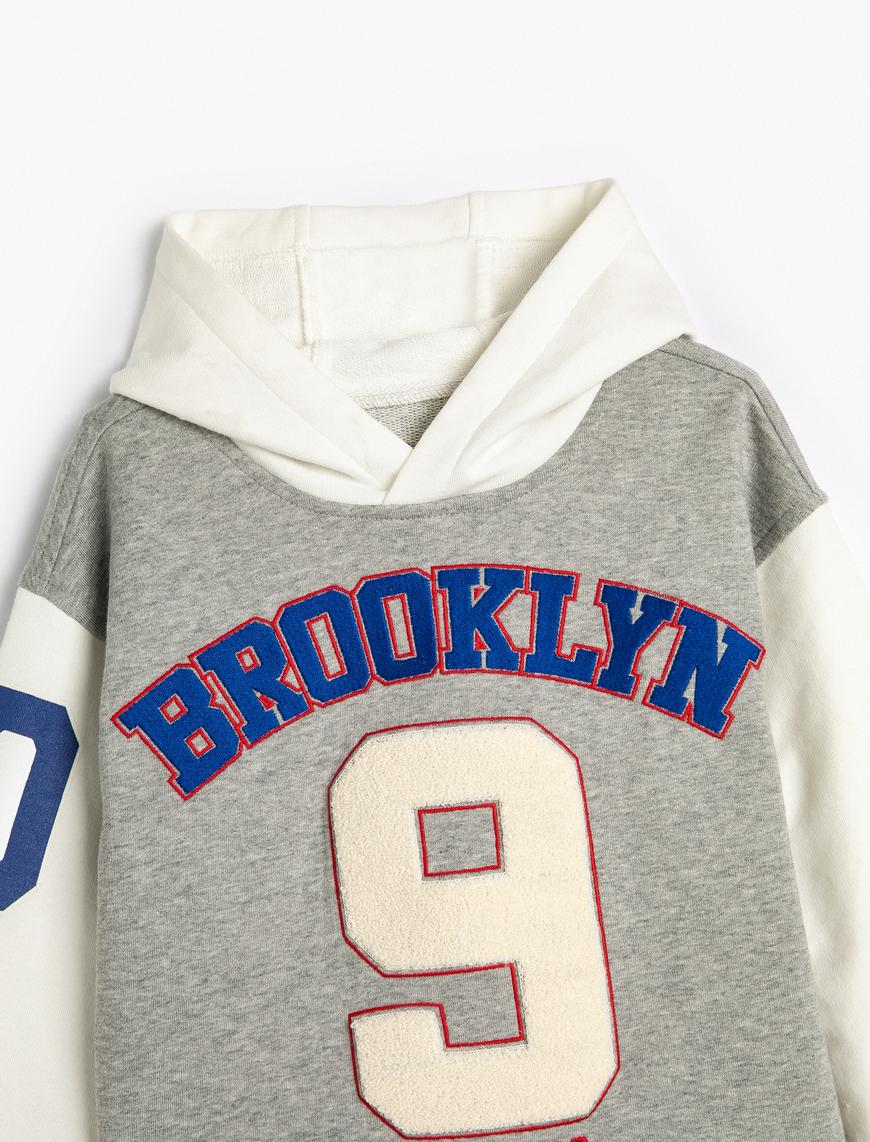  Erkek Çocuk Kapşonlu Sweatshirt Önü ve Arkası Baskılı Şardonlu