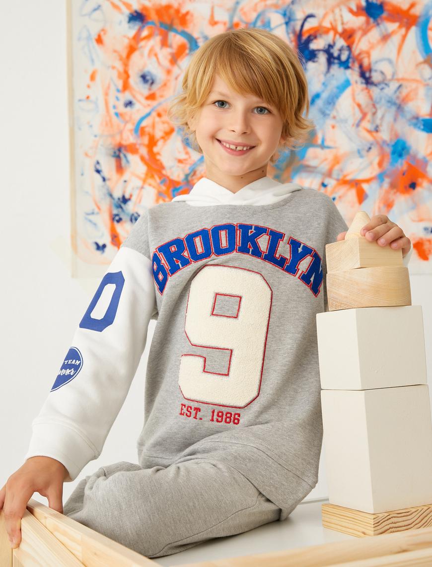  Erkek Çocuk Kapşonlu Sweatshirt Önü ve Arkası Baskılı Şardonlu