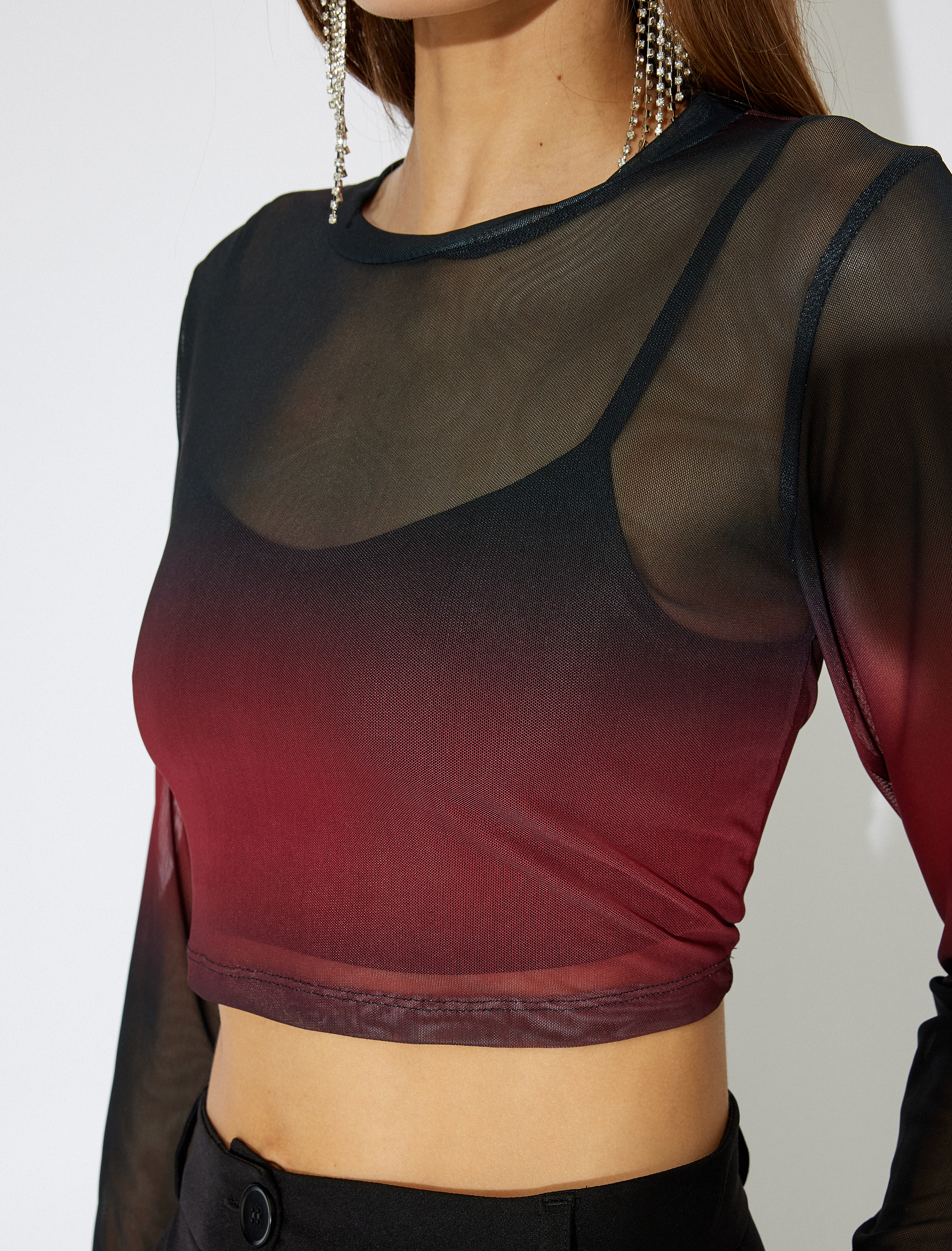 Degrade Uzun Kollu Yuvarlak Yaka Tül Crop Tişört