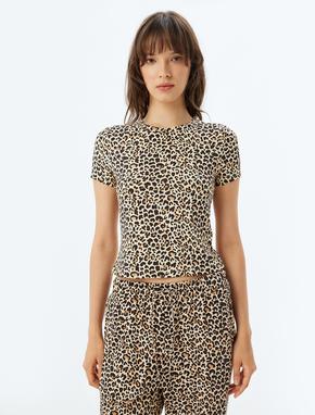 Leoparlı Crop Pijama Üstü Kısa Kollu Bisiklet Yaka_2