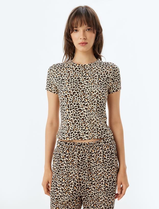 Leoparlı Crop Pijama Üstü Kısa Kollu Bisiklet Yaka_2