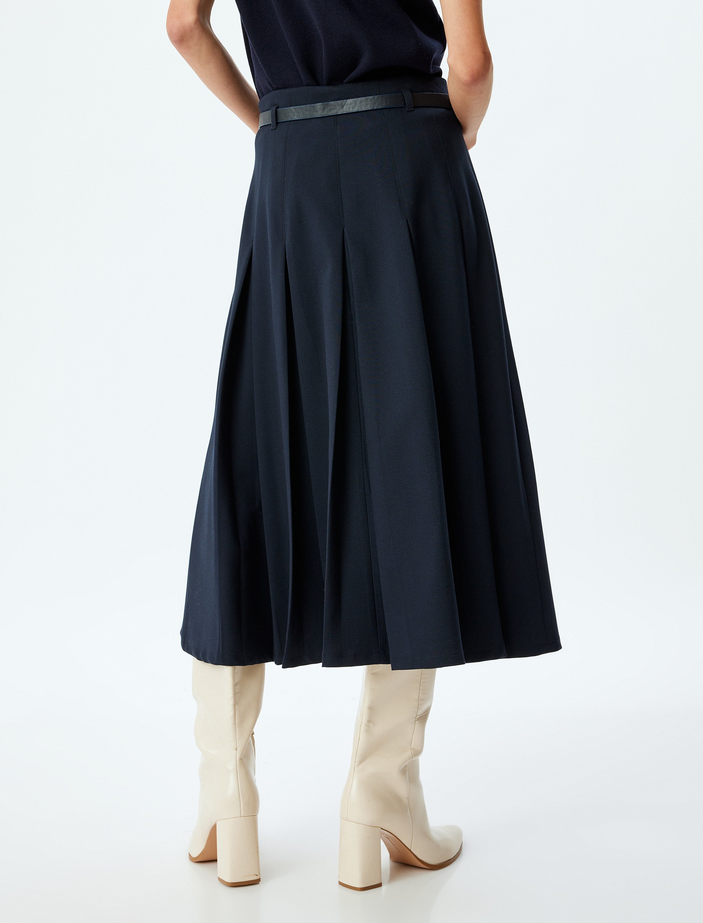   Uzun Pileli Etek Yüksek Bel Kemerli