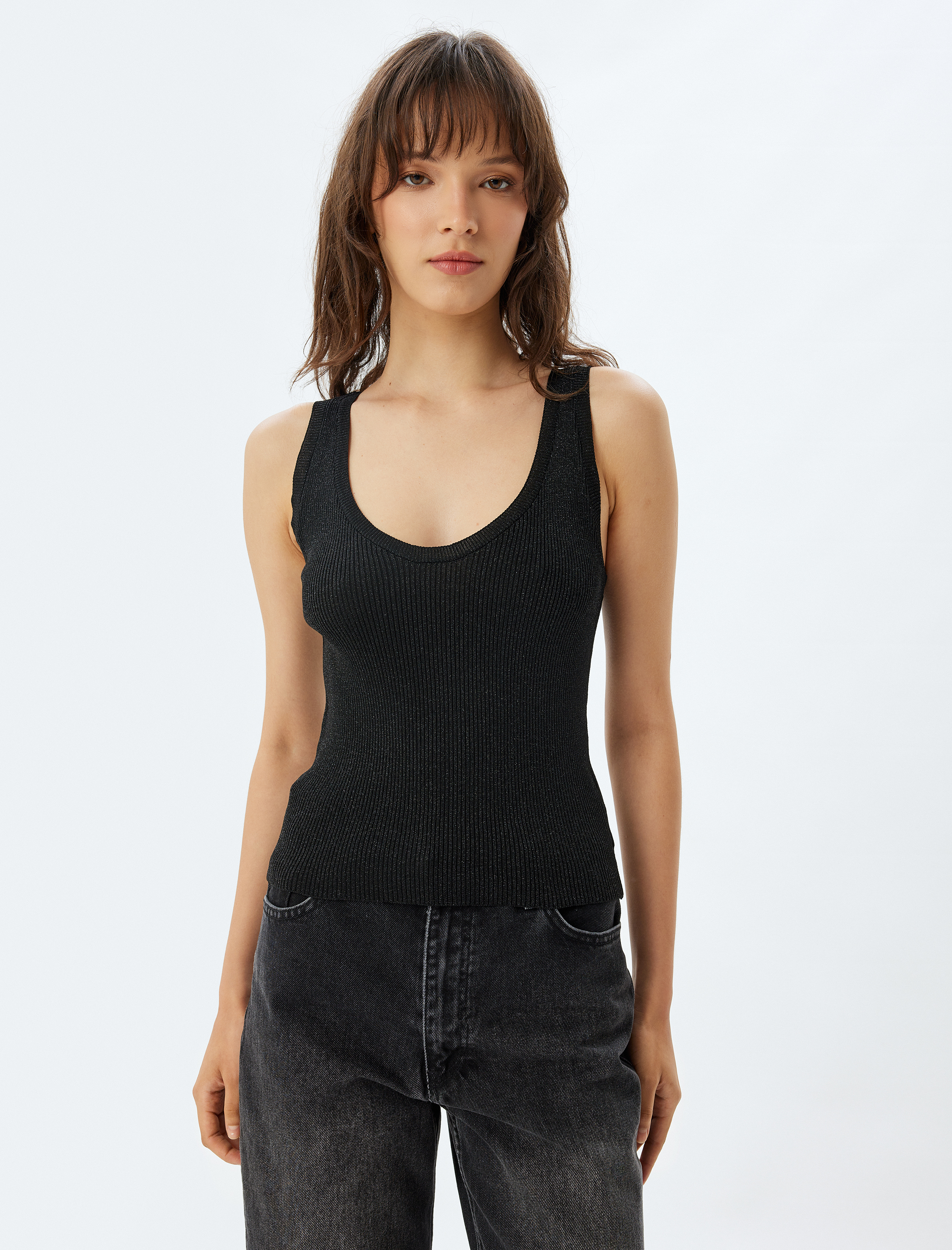 U Yaka Slim Fit Simli Fitilli Triko Atlet