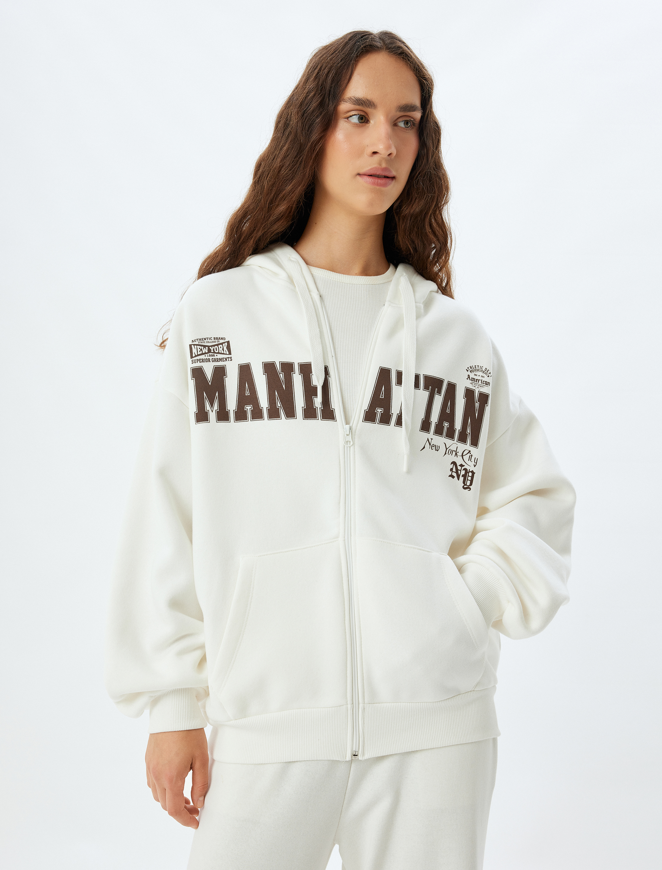   Şardonlu Oversize Sweatshirt Fermuarlı Kapüşonlu Arkası Baskılı Cep Detaylı