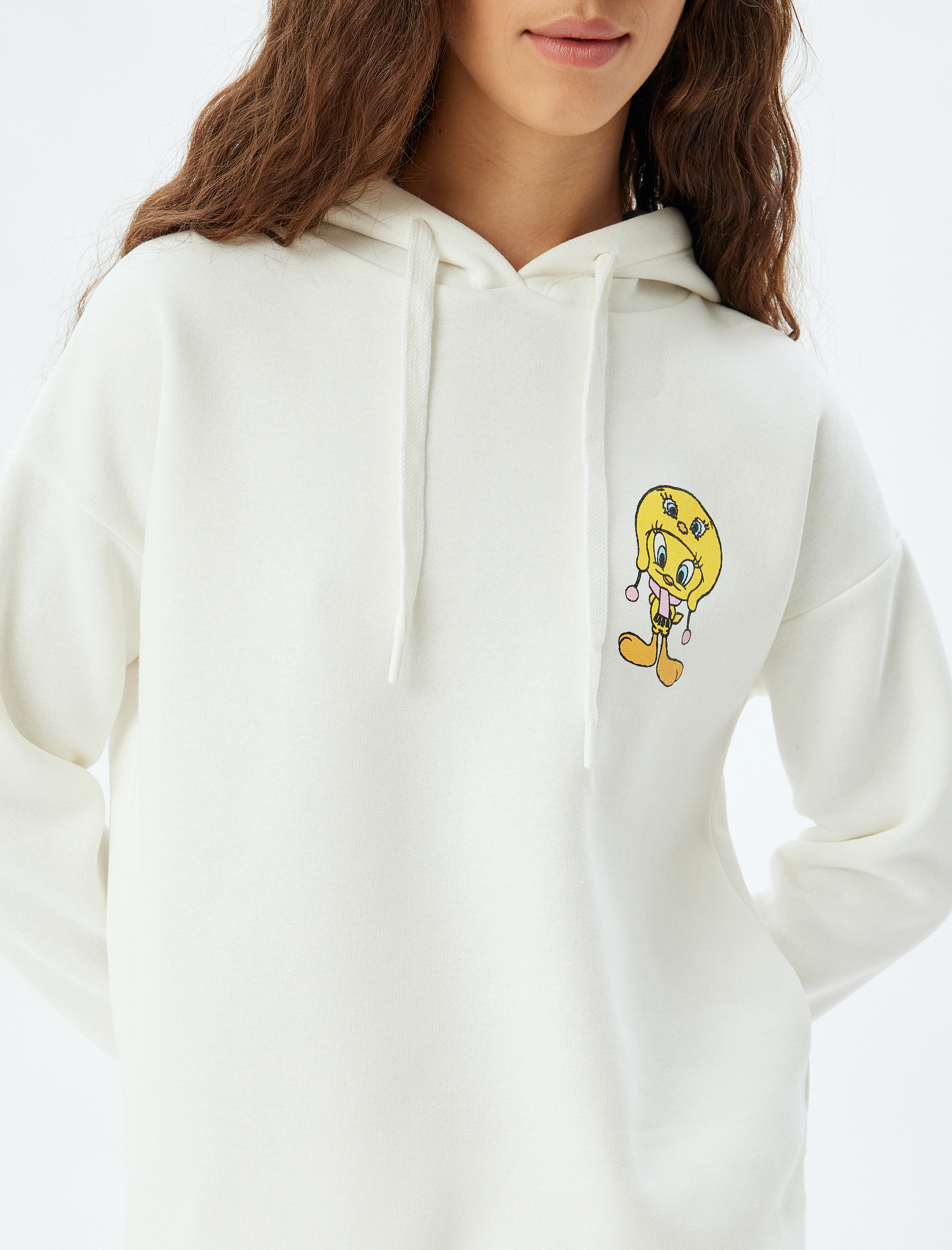   Şardonlu Tweety Oversize Sweatshirt Kapüşonlu Arkası Baskılı Lisanslı