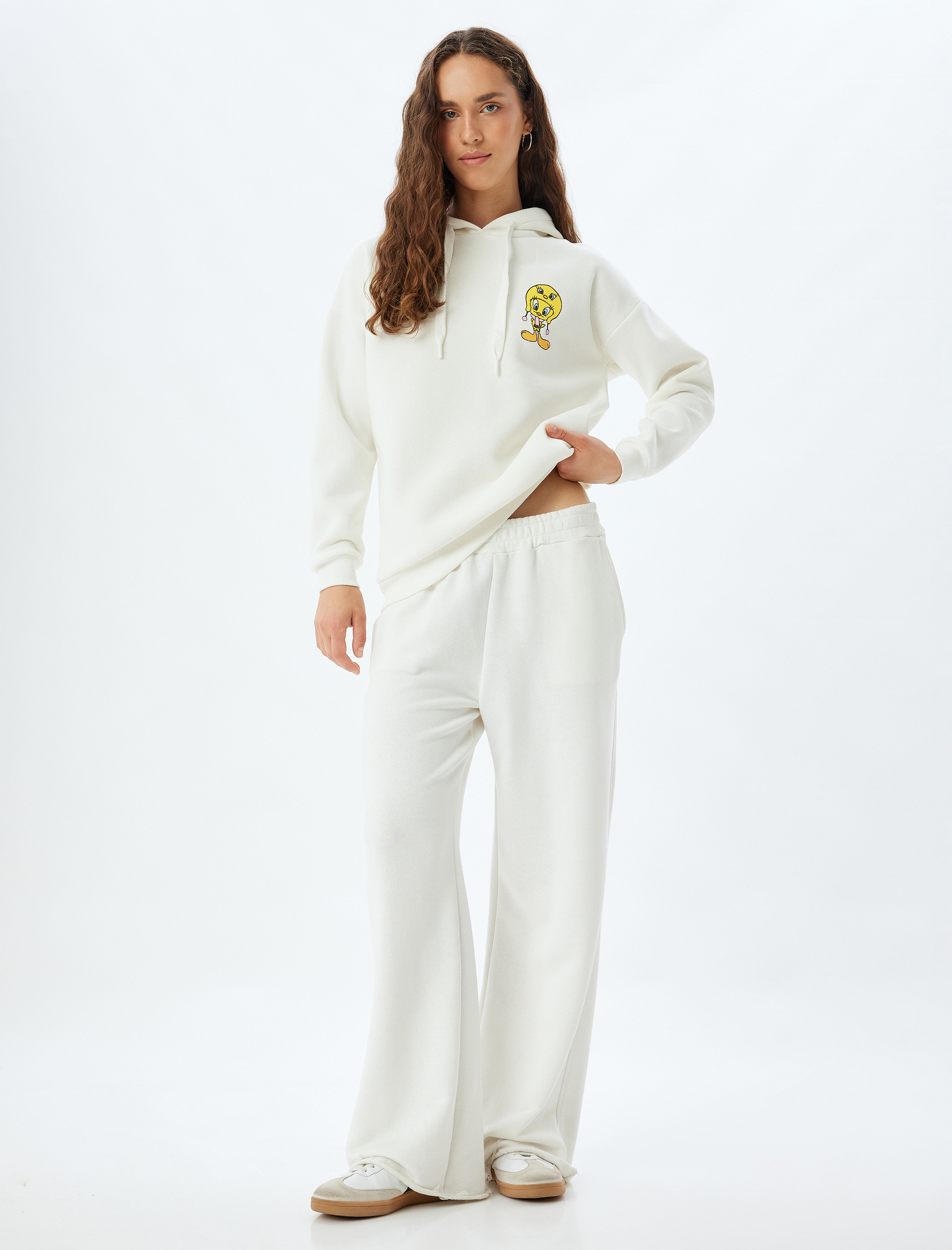   Şardonlu Tweety Oversize Sweatshirt Kapüşonlu Arkası Baskılı Lisanslı