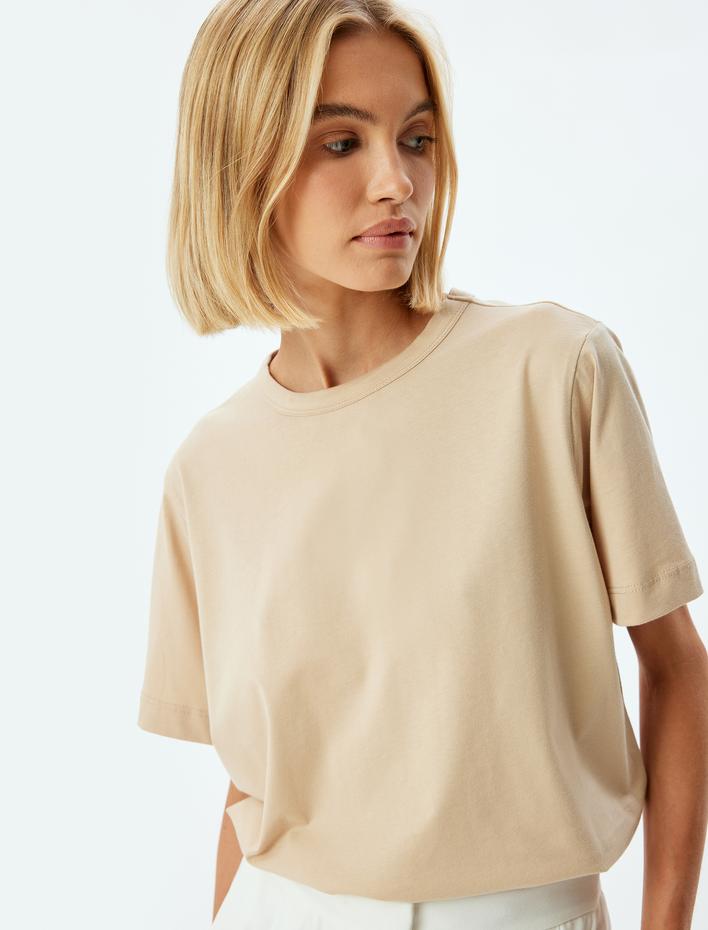  Bisiklet Yaka Kısa Kollu Pamuklu Basic Tişört