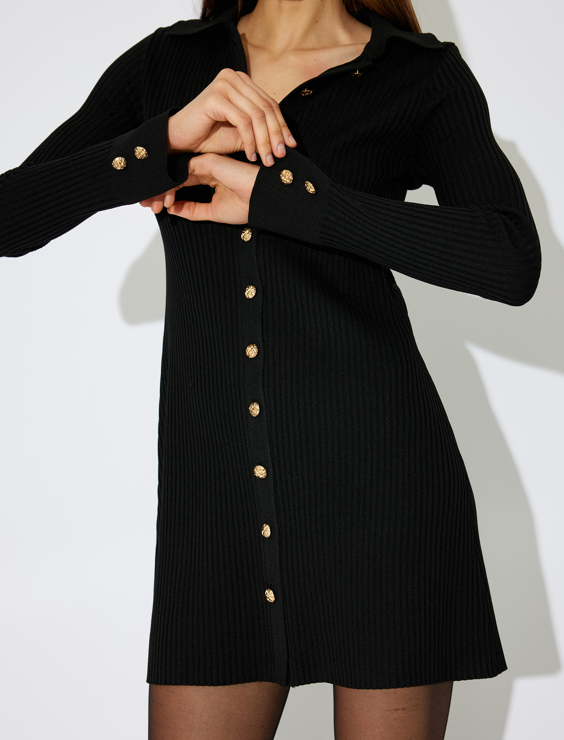 Koton X Zeynep Bastık - Triko Elbise Polo Yaka Mini Boy Düğmeli Uzun Kollu