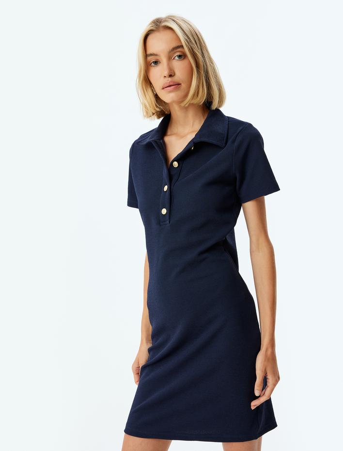  Kısa Kollu Yarım Düğme Detaylı Slim Fit Polo Yaka Mini Elbise