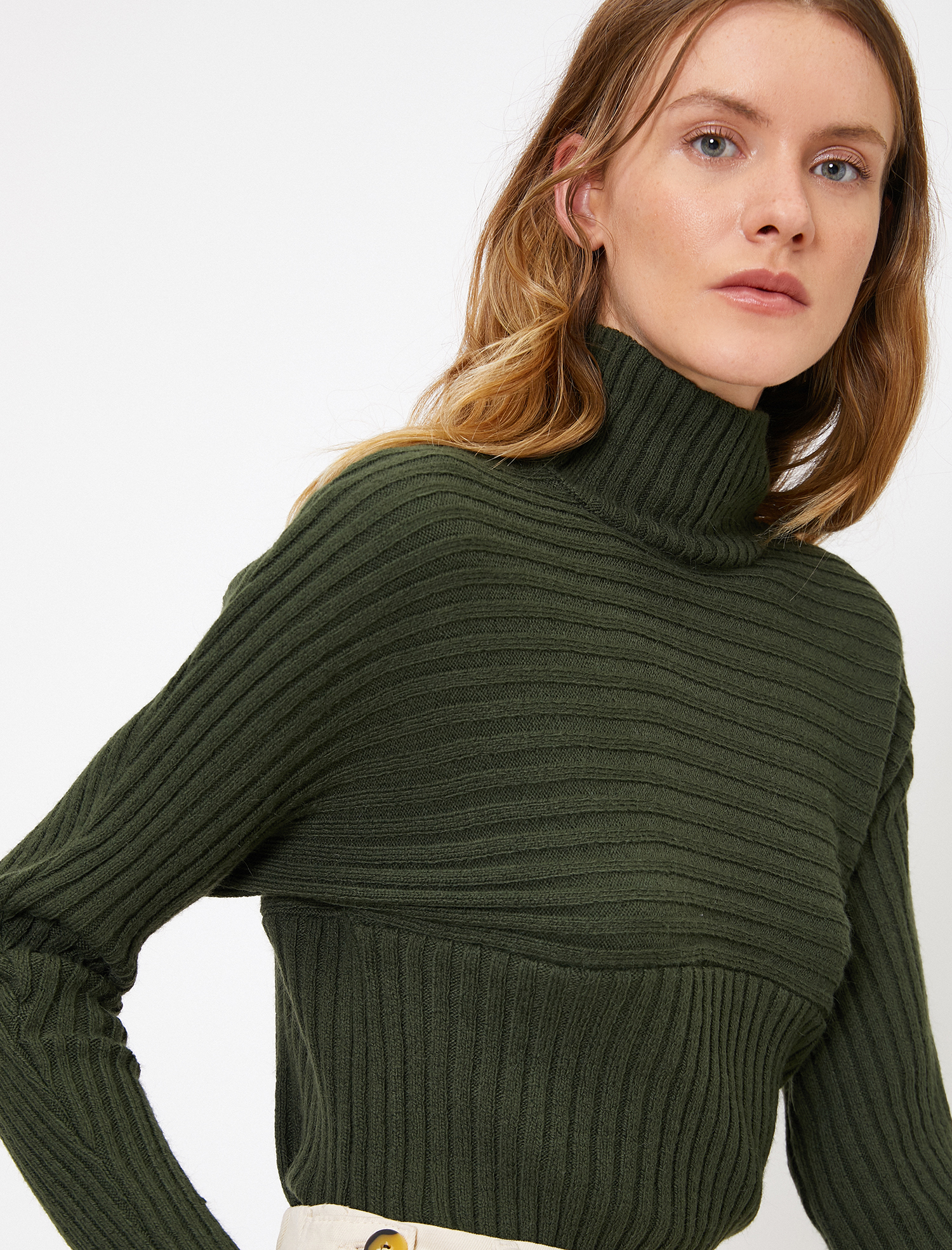   Boğazlı Triko Kazak