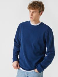 Basic Sweatshirt