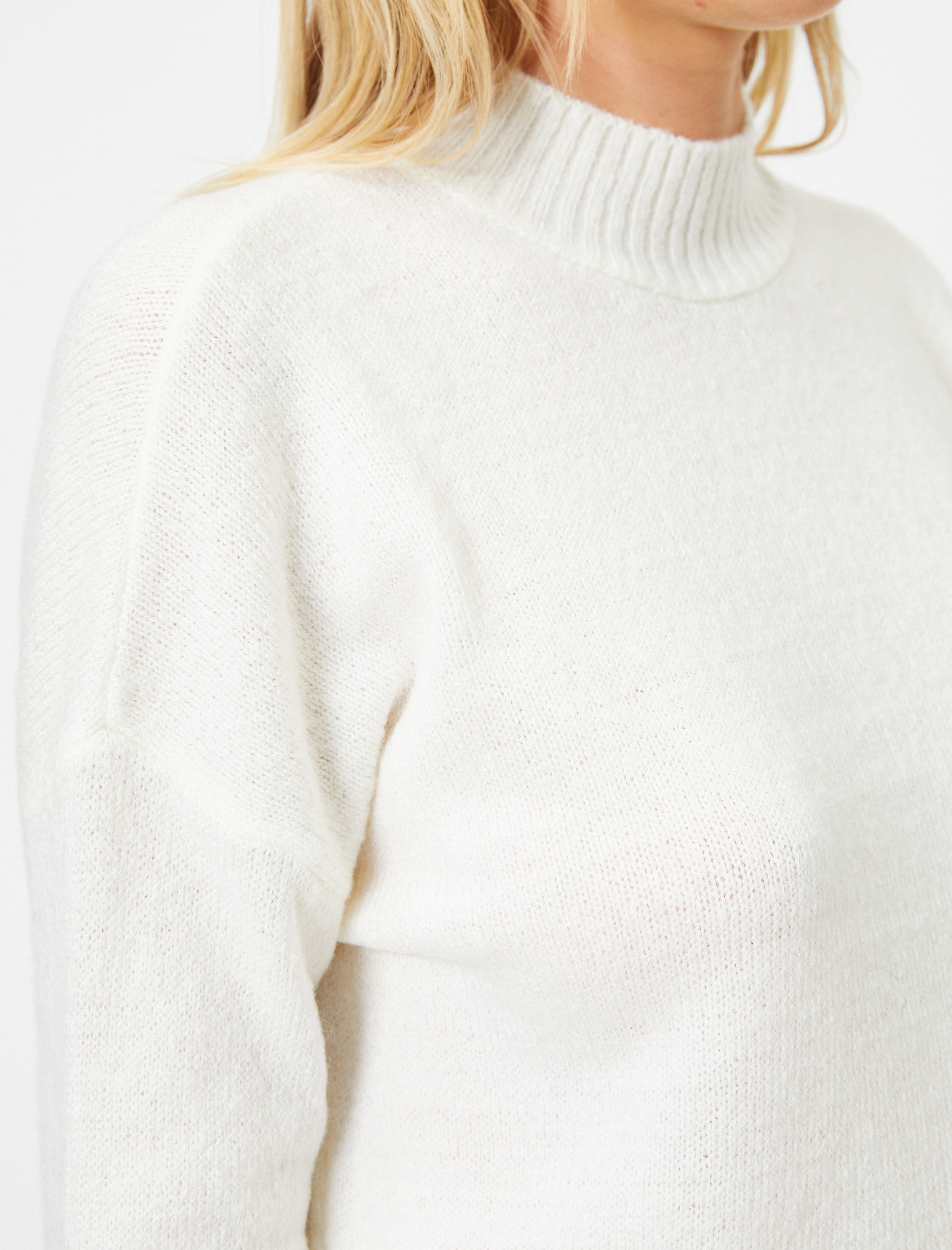   Uzun Kollu Triko Kazak