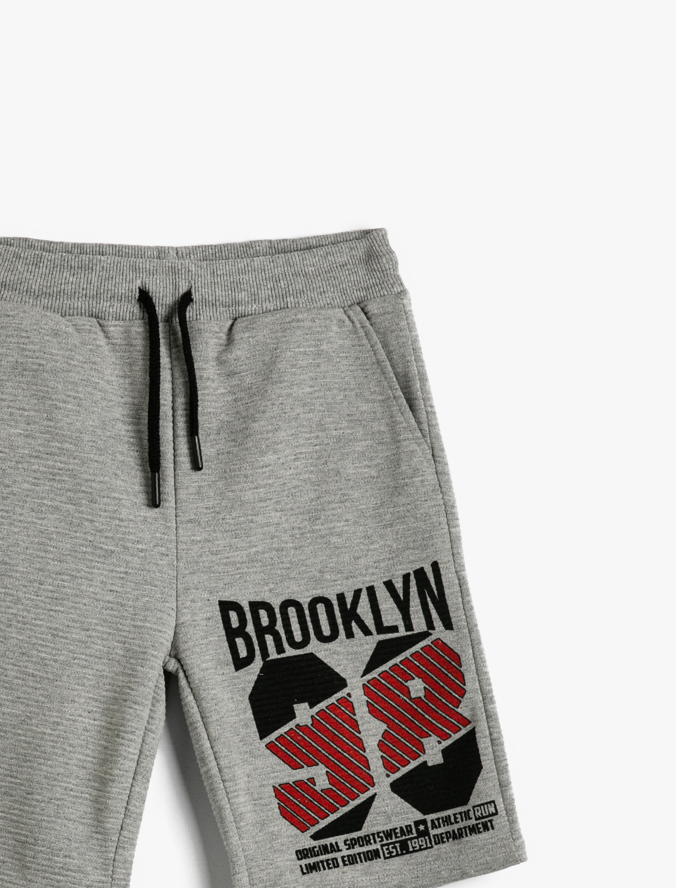  Erkek Çocuk Baskılı Şort Beli Bağcıklı