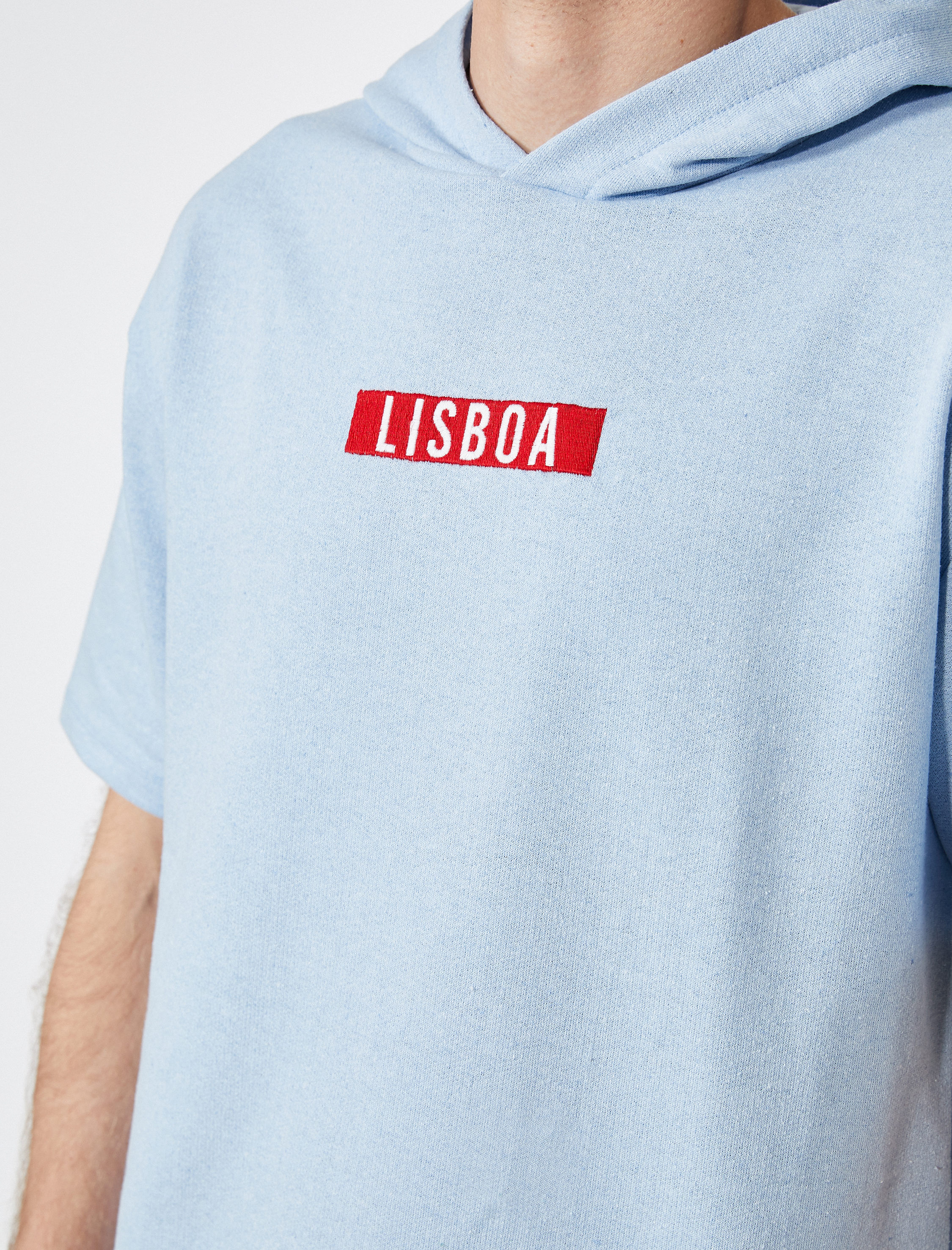 Kısa Kollu Baskılı Kapüşonlu Sweatshirt