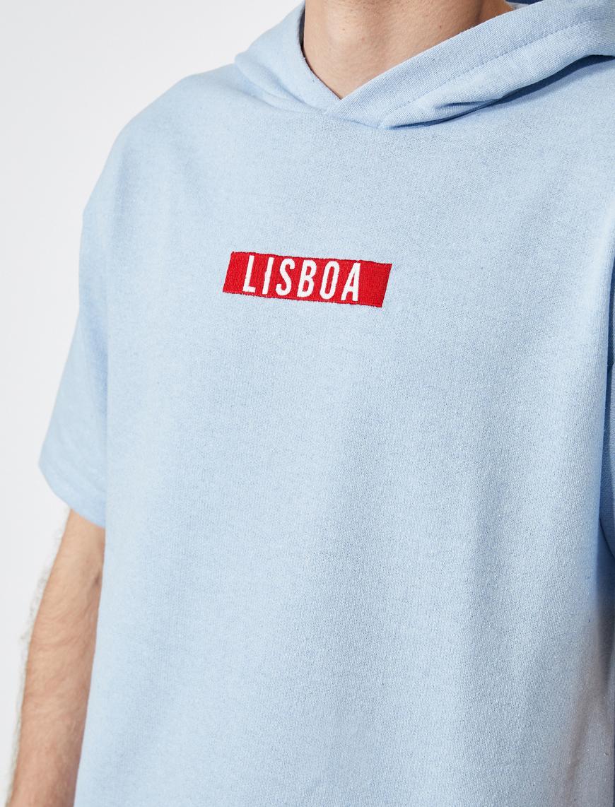   Kısa Kollu Baskılı Kapüşonlu Sweatshirt