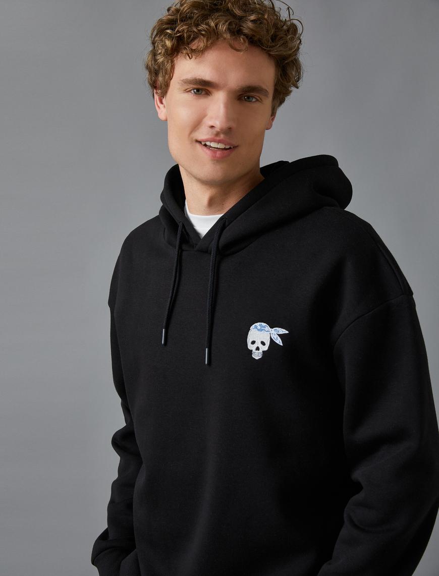   Baskılı Oversize Kapşonlu Sweatshirt