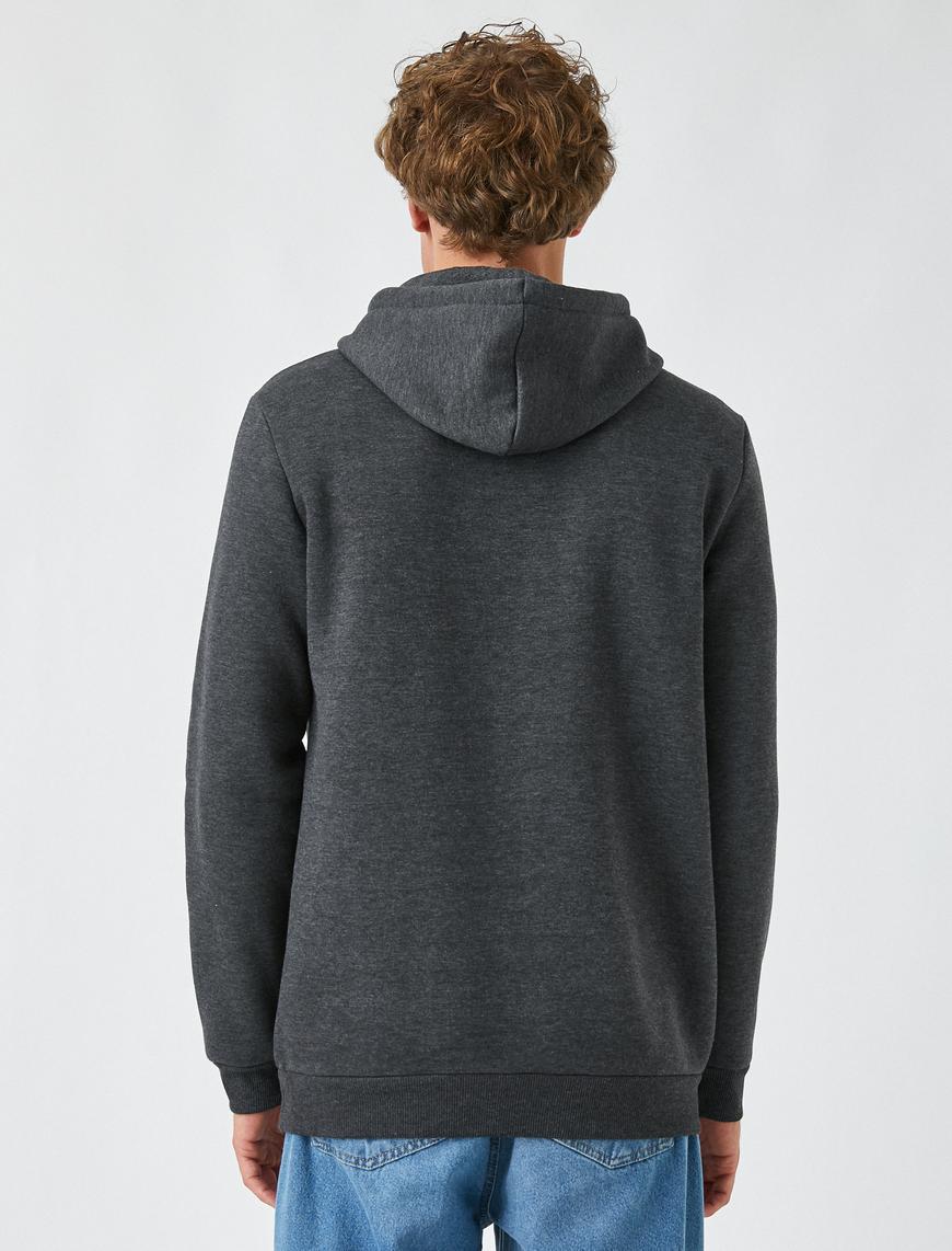   Ejderha Baskılı Kapüşonlu Sweatshirt