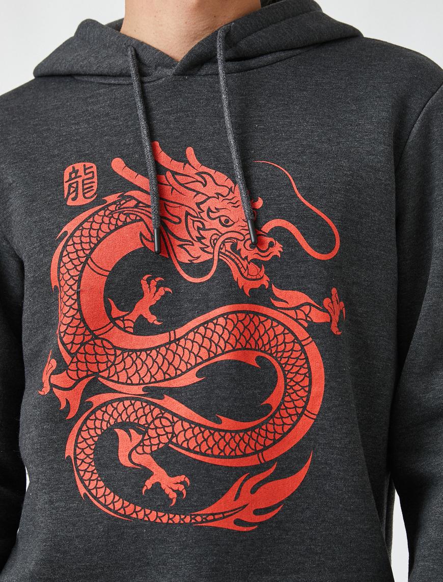   Ejderha Baskılı Kapüşonlu Sweatshirt