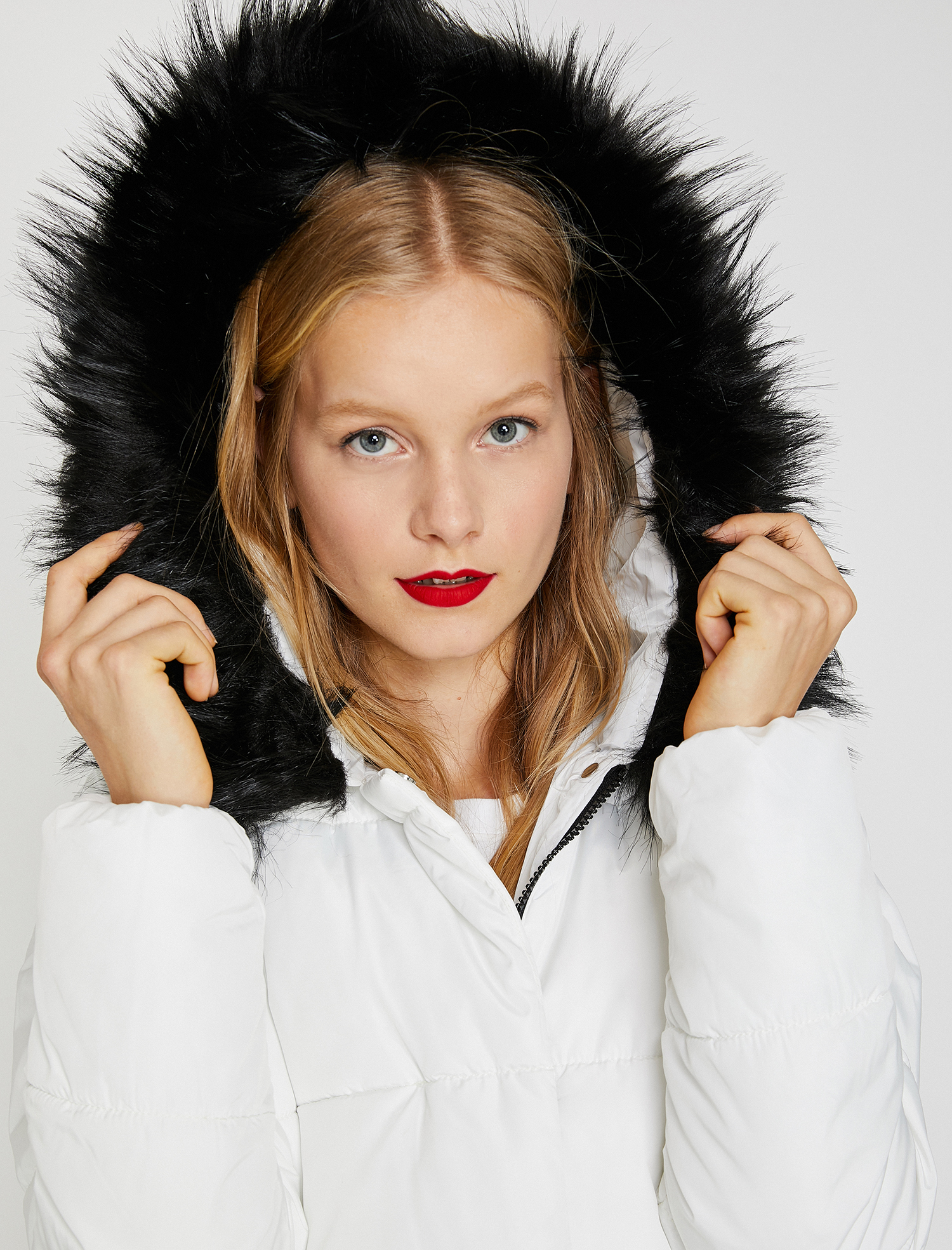   Suni Kürk Kapüşonlu Uzun Şişme Mont