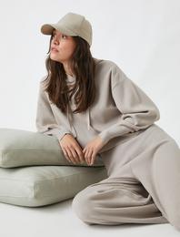 Kapüşonlu Triko Kazak Uzun Kollu