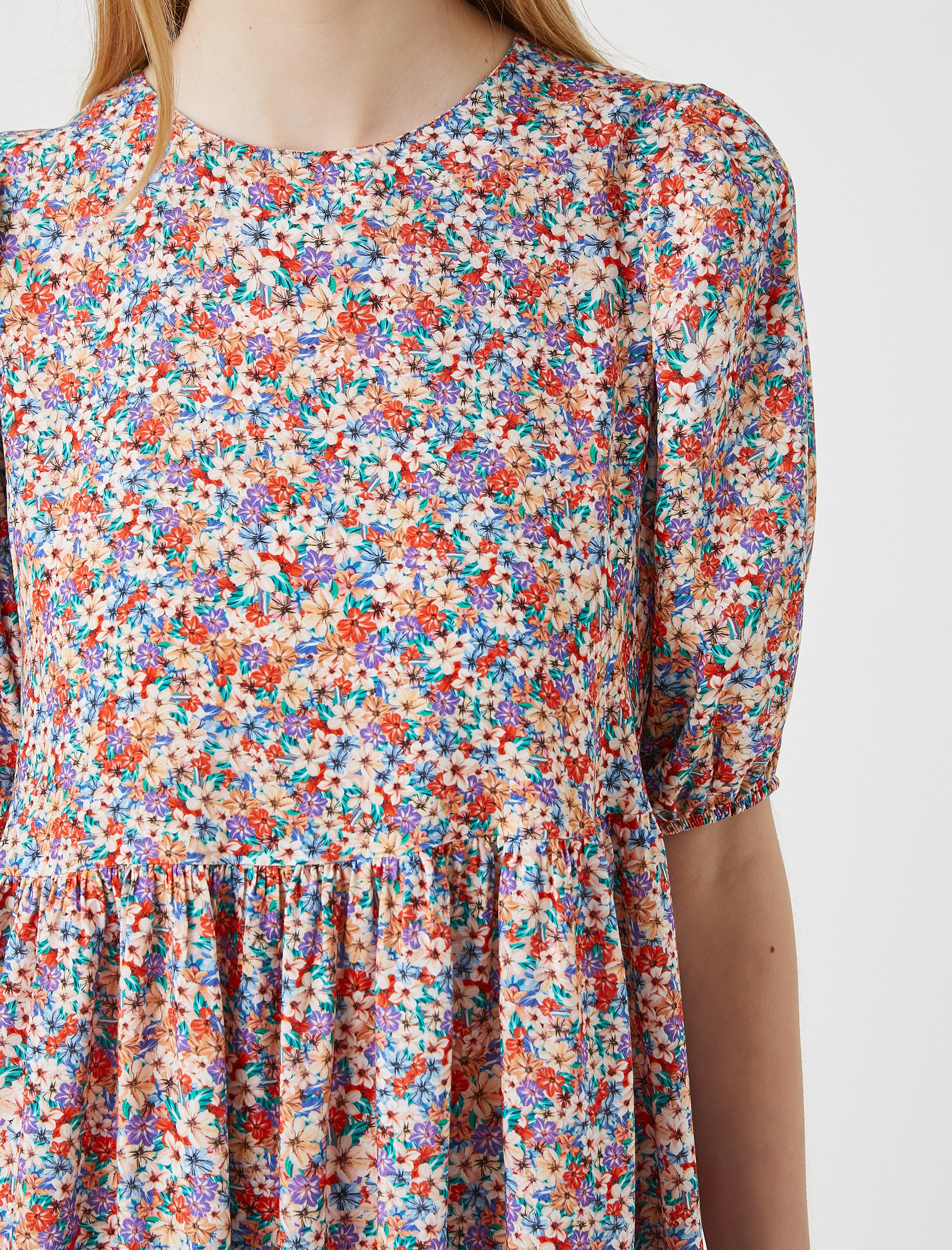   Çiçekli Yazlık Elbise Kısa Kollu