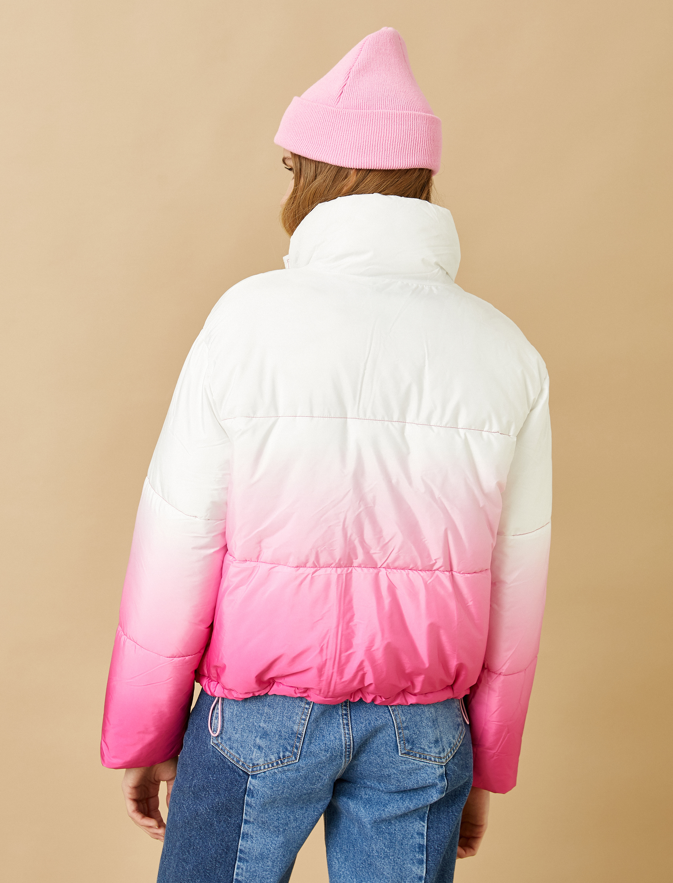 Kapüşonlu Şişme Mont