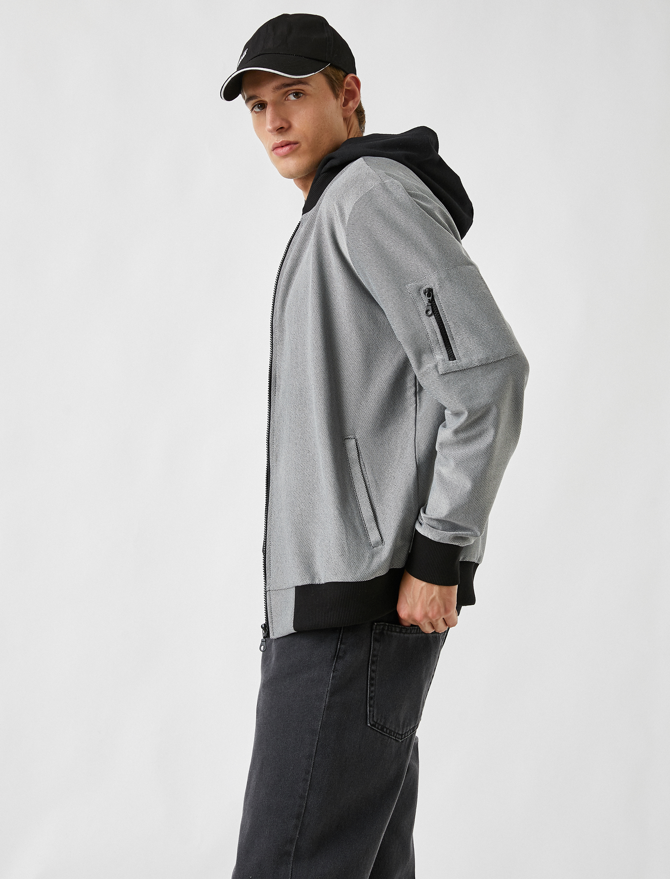   Fermuarlı Bomber Ceket Sweatshirt
