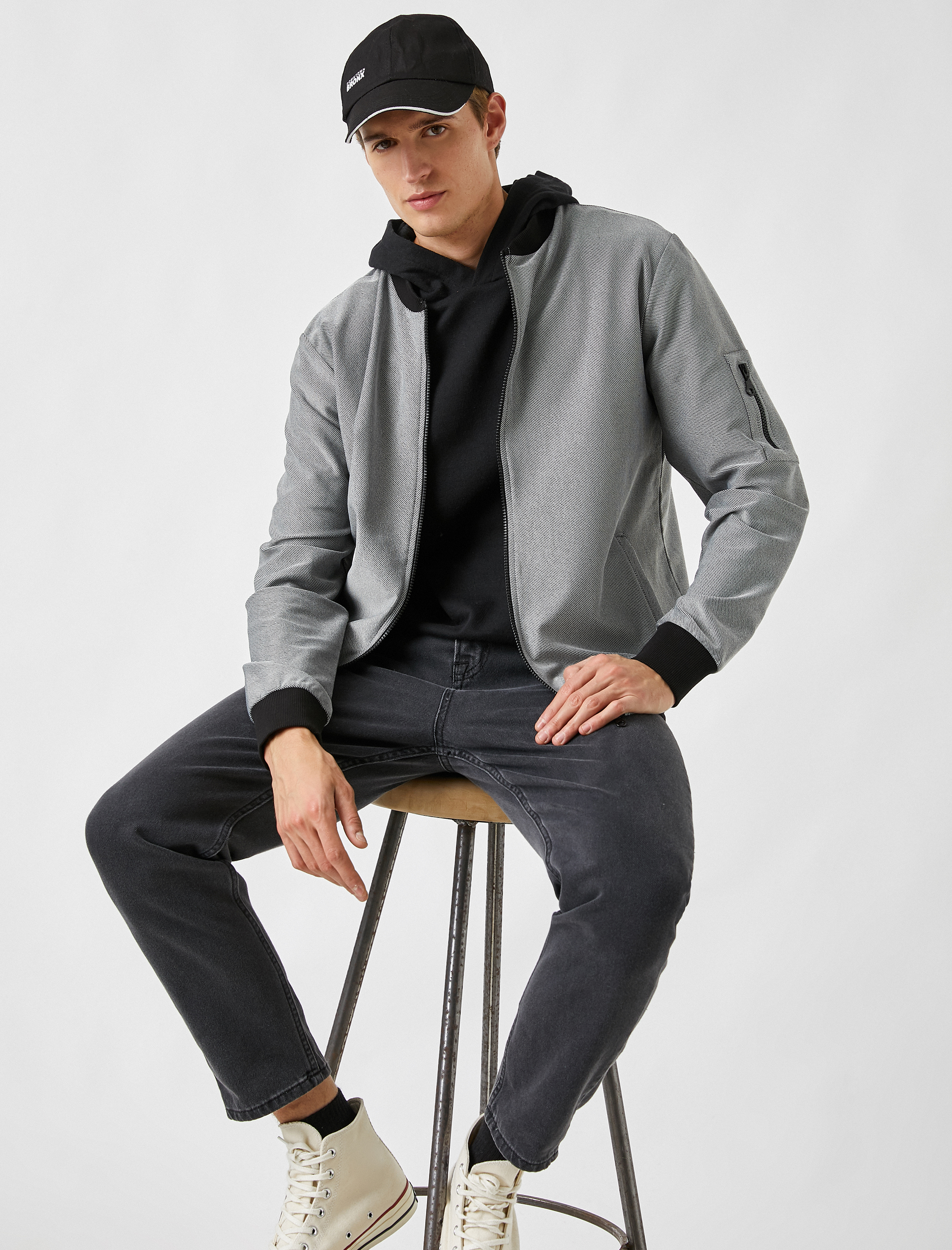   Fermuarlı Bomber Ceket Sweatshirt
